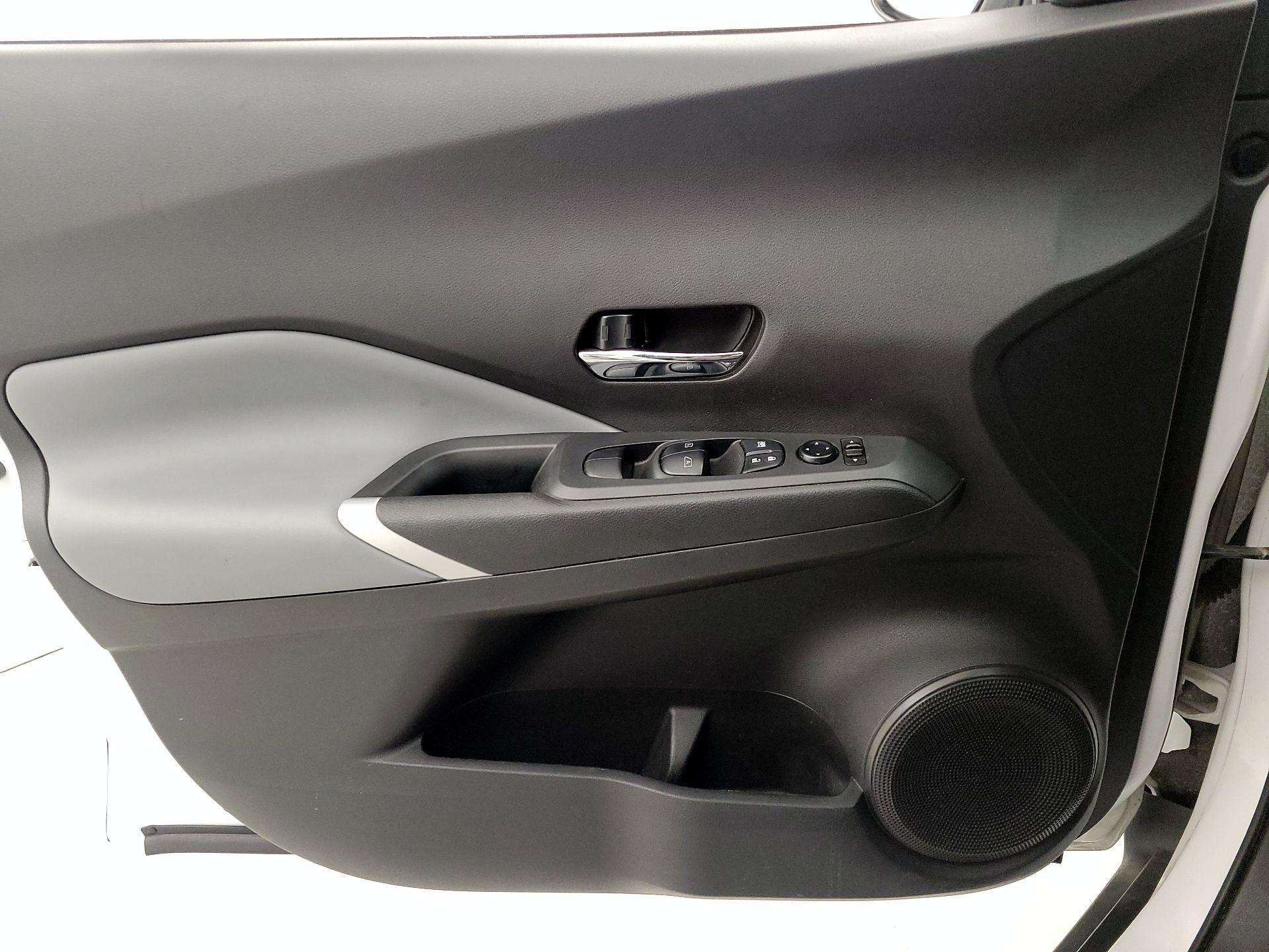 Thumbnail: 2022 Nissan Kicks - 12