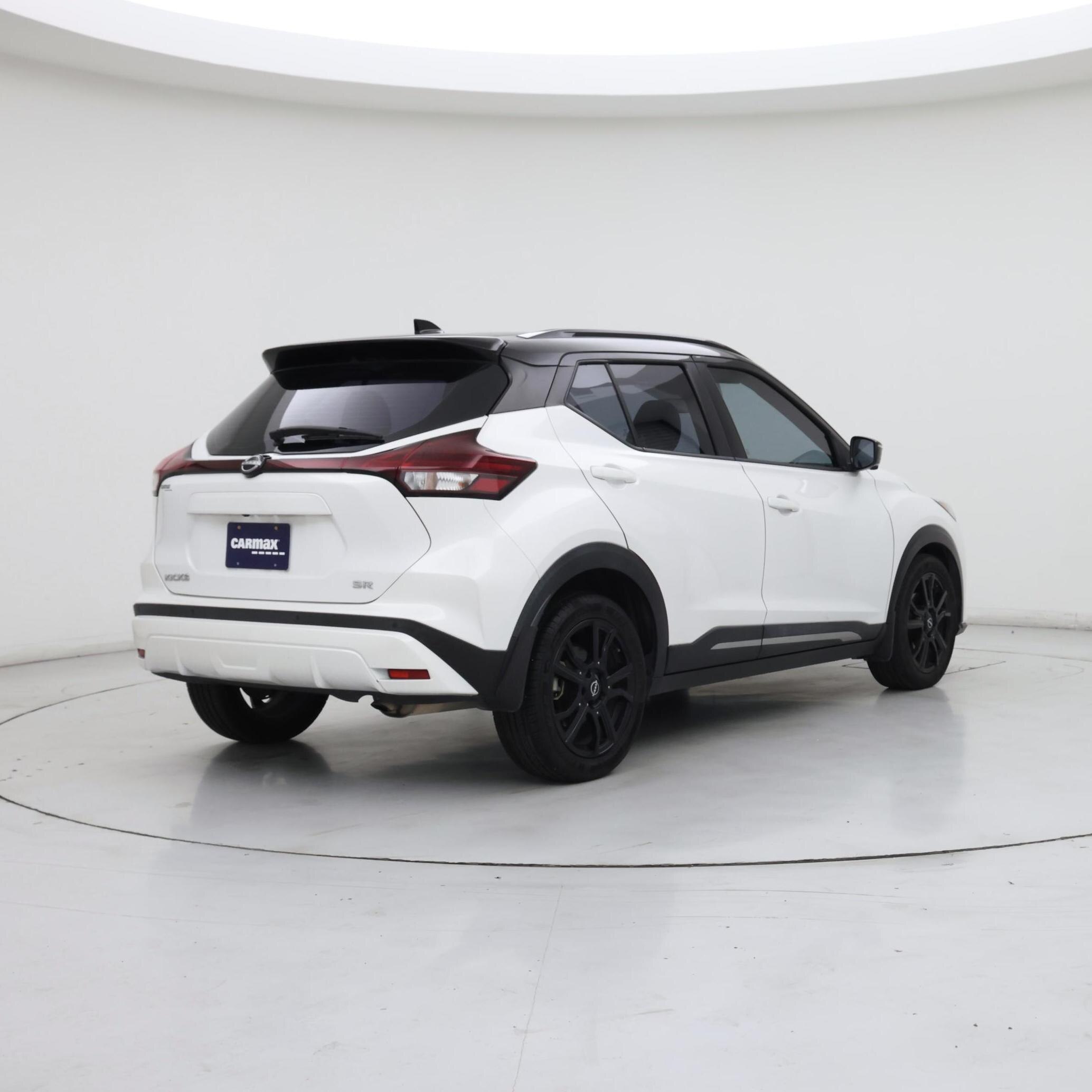 Thumbnail: 2022 Nissan Kicks - 8