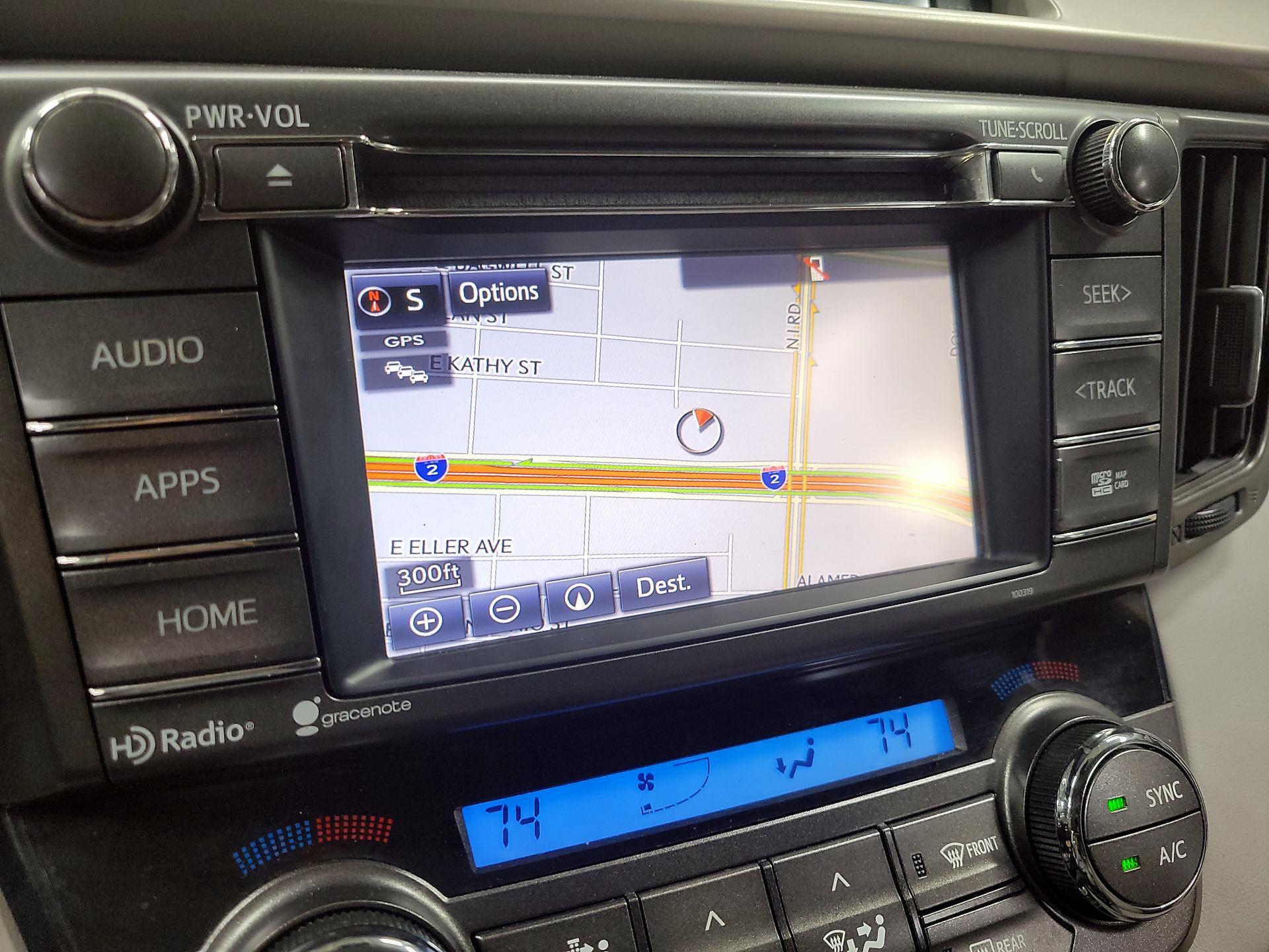 Thumbnail: 2015 Toyota RAV4 - 14