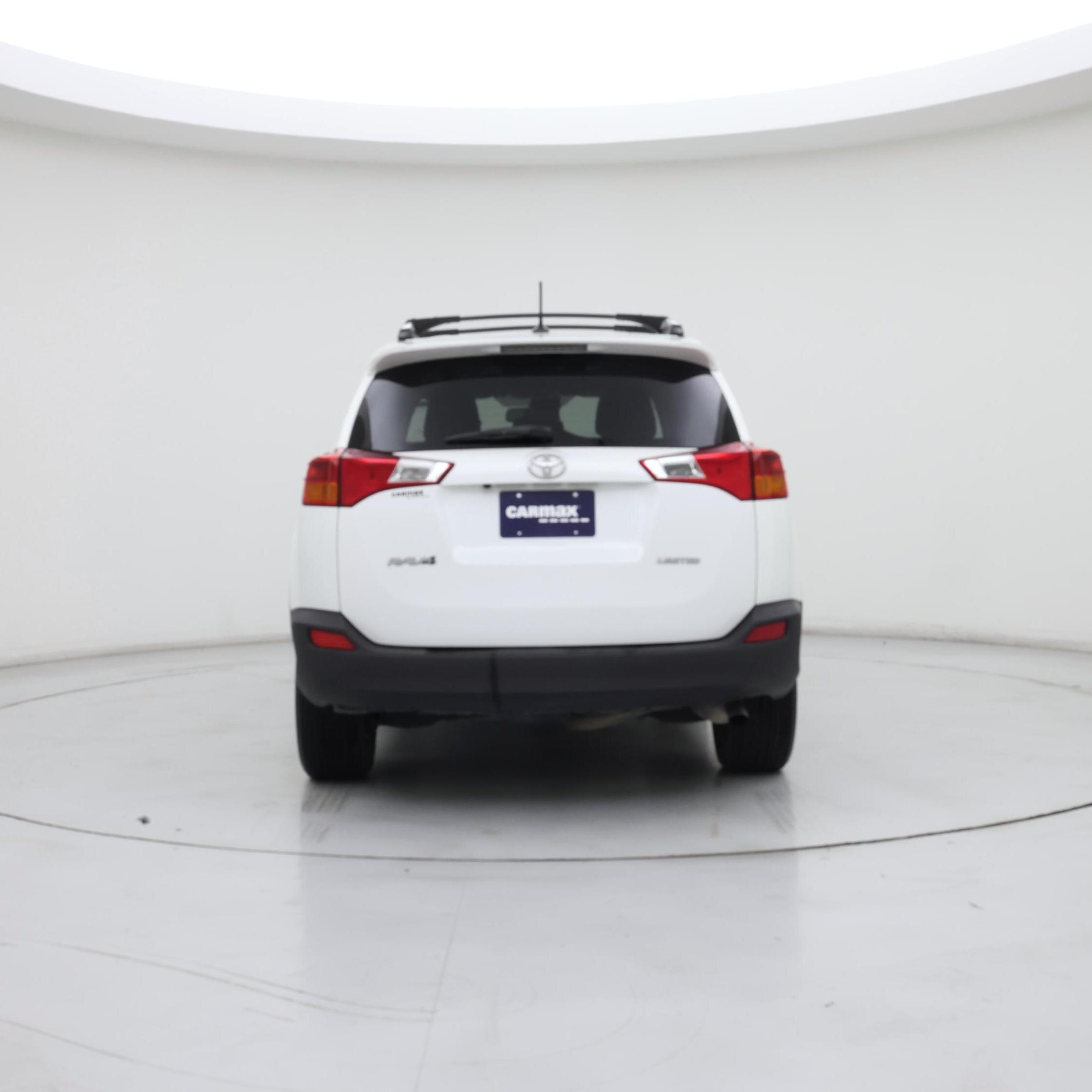 Thumbnail: 2015 Toyota RAV4 - 6