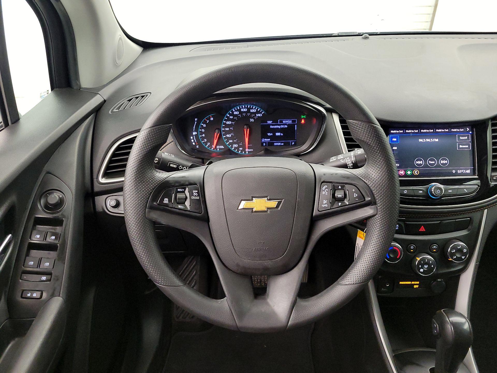Thumbnail: 2020 Chevrolet Trax - 10