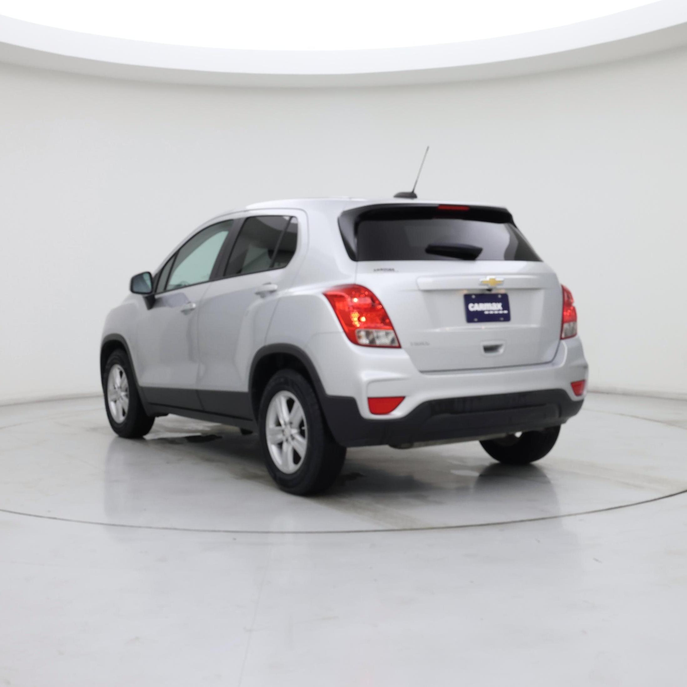 Thumbnail: 2020 Chevrolet Trax - 2