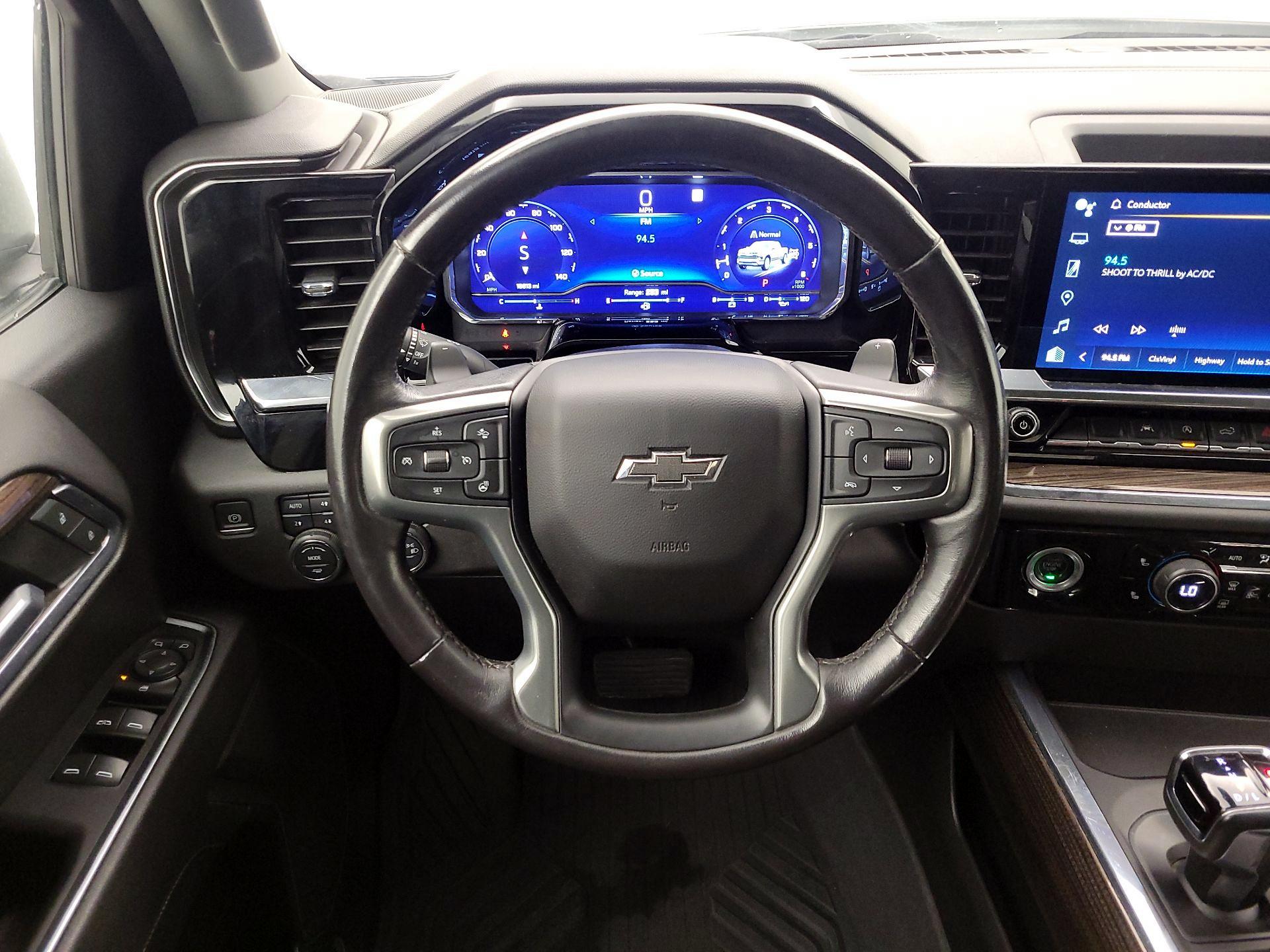 Thumbnail: 2023 Chevrolet Silverado 1500 - 10