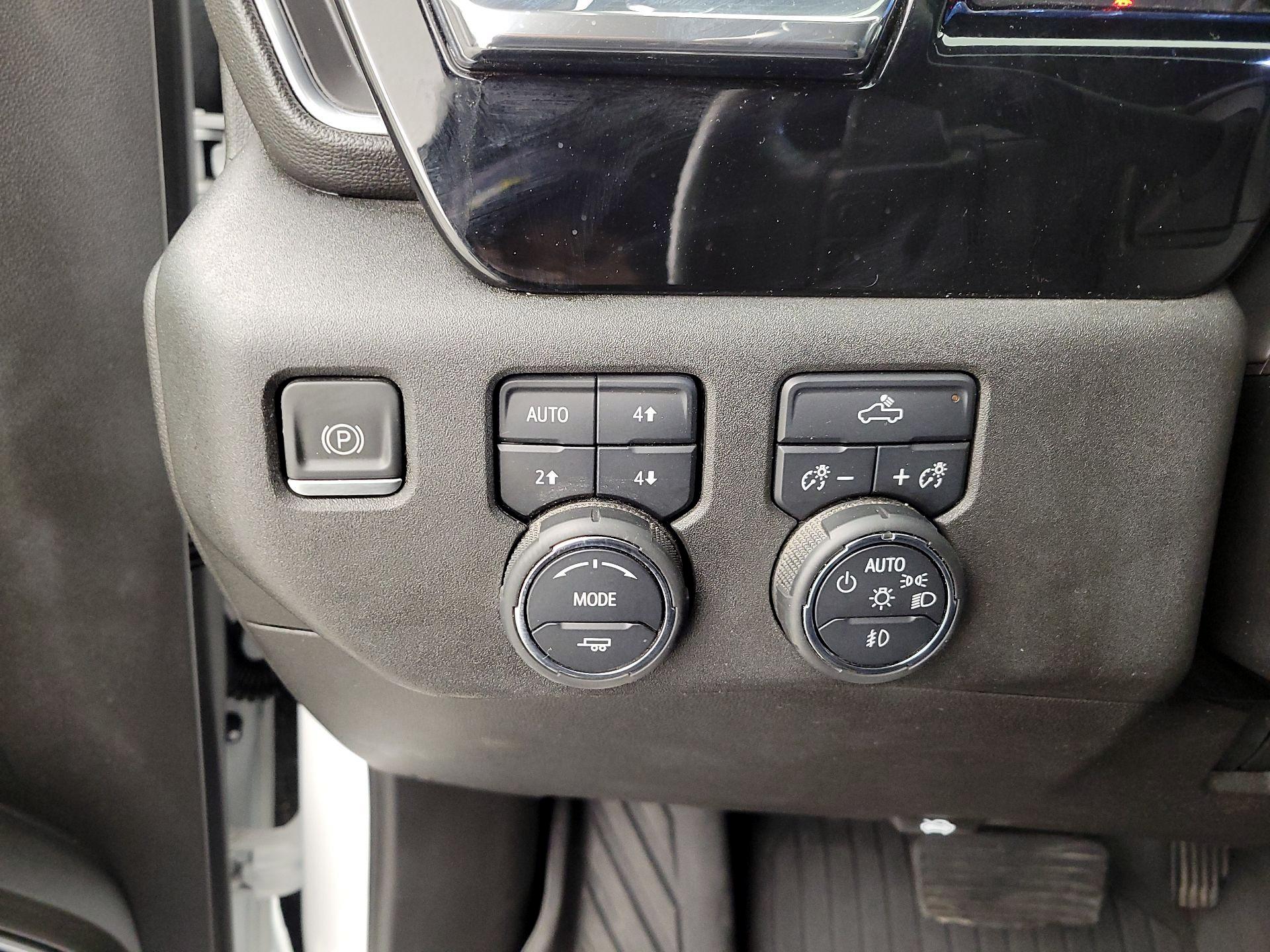 Thumbnail: 2023 Chevrolet Silverado 1500 - 13