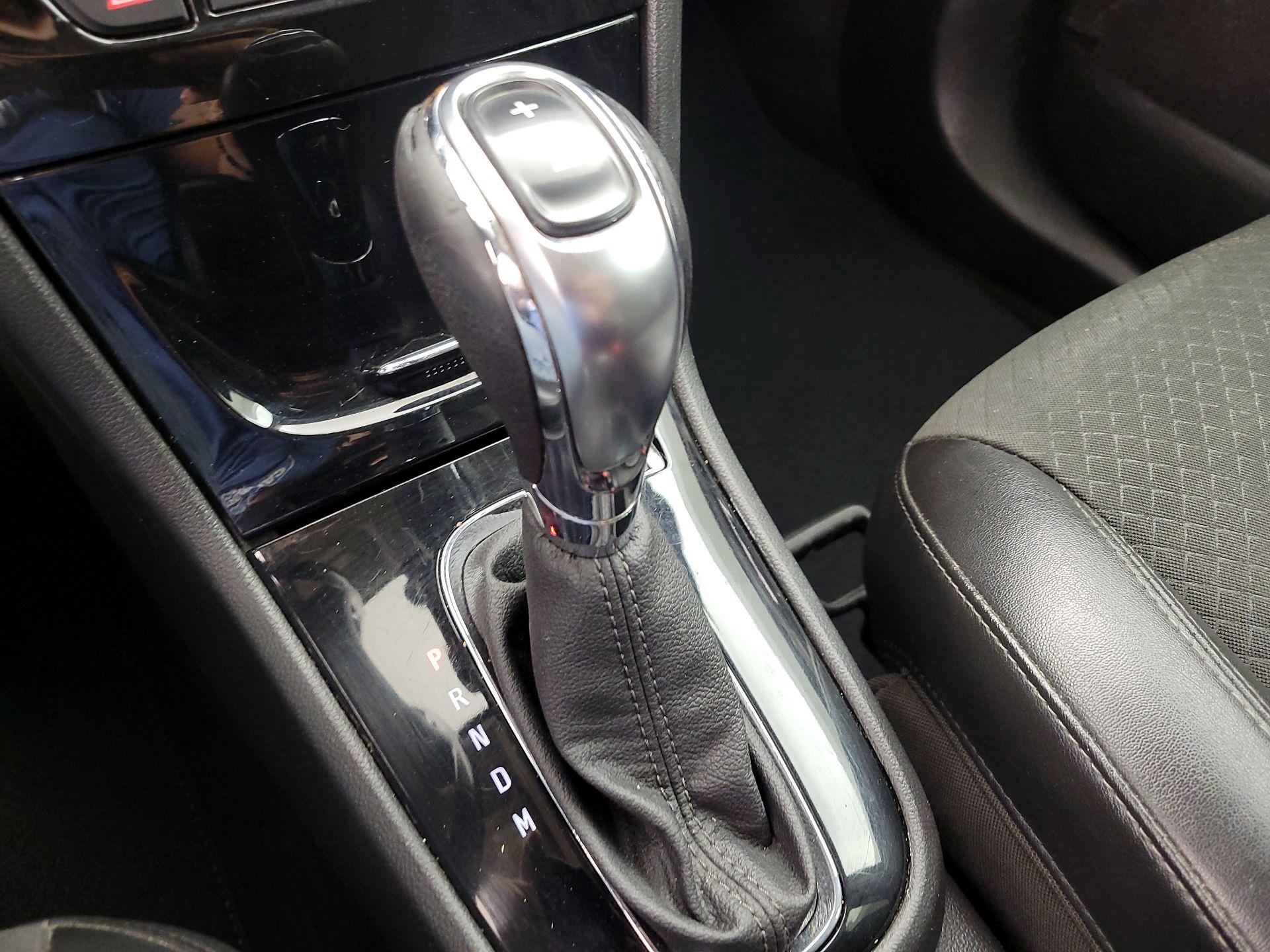 Thumbnail: 2018 Buick Encore - 15