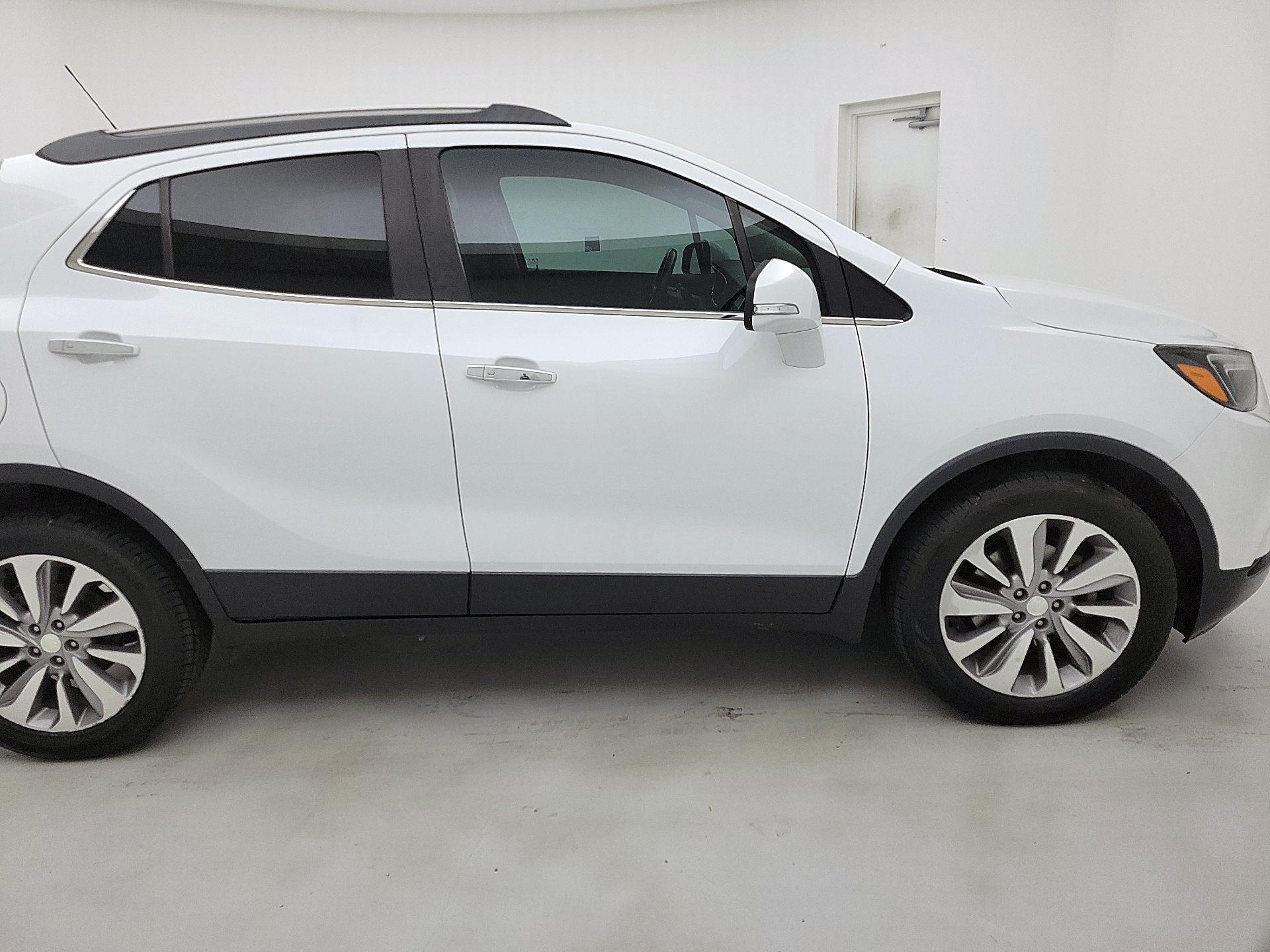 Thumbnail: 2018 Buick Encore - 4