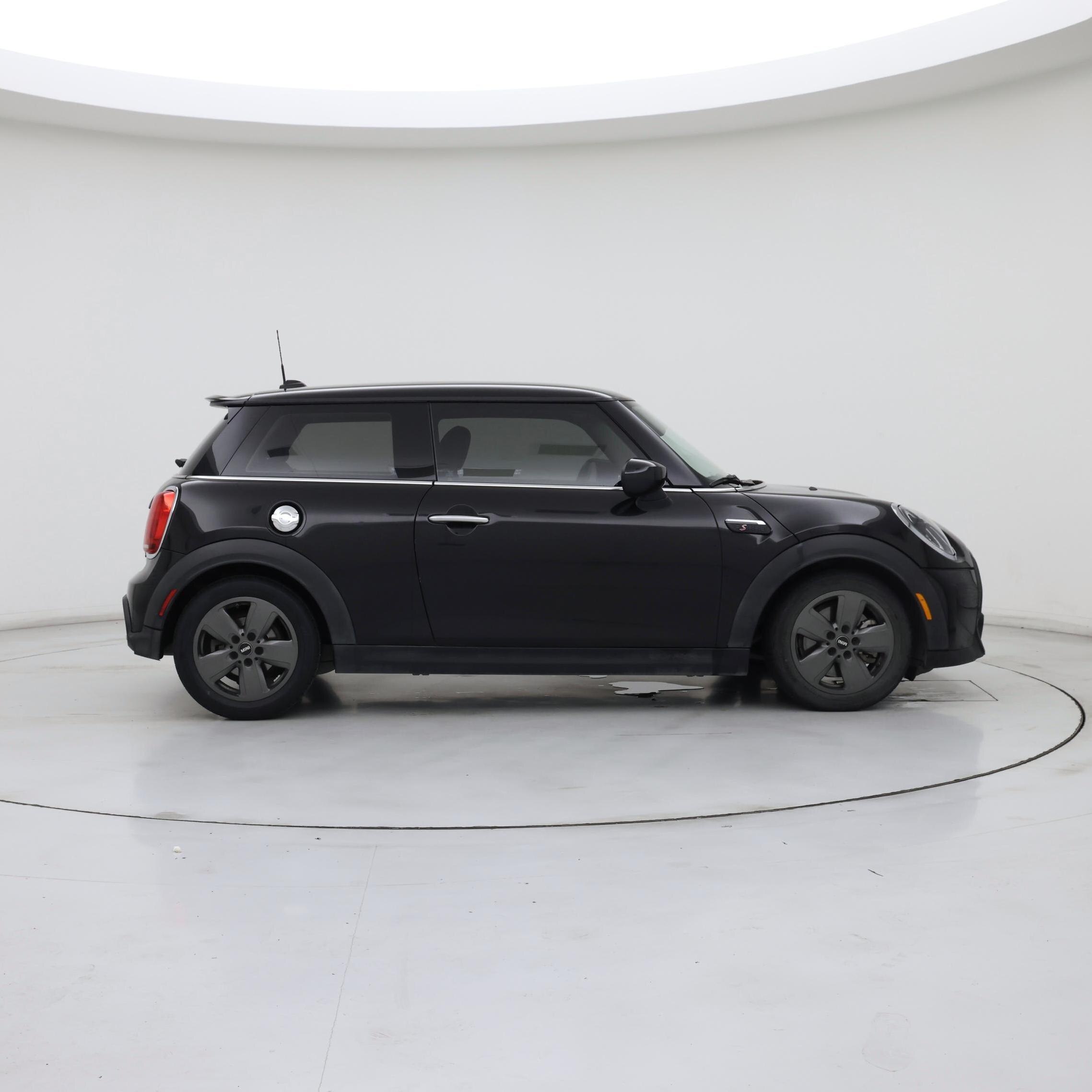 Thumbnail: 2022 MINI Cooper Hardtop - 7