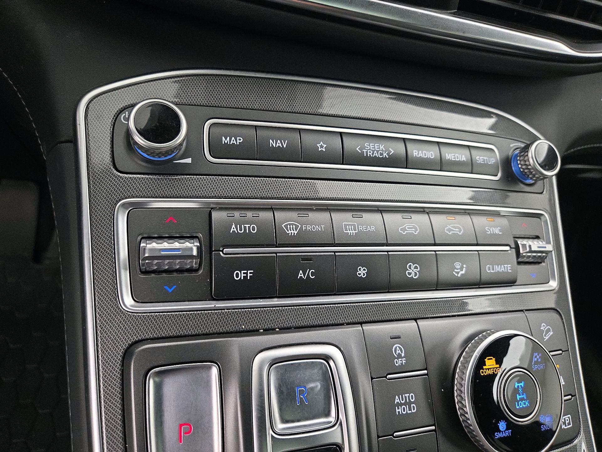 Thumbnail: 2023 Hyundai Santa Fe - 16