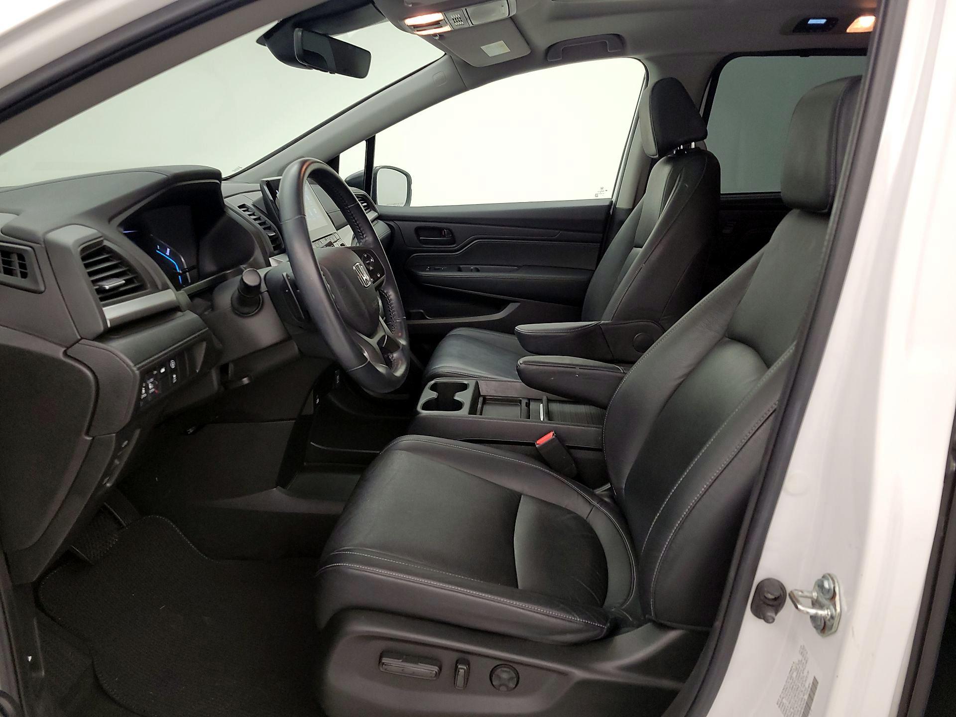 Thumbnail: 2023 Honda Odyssey - 9