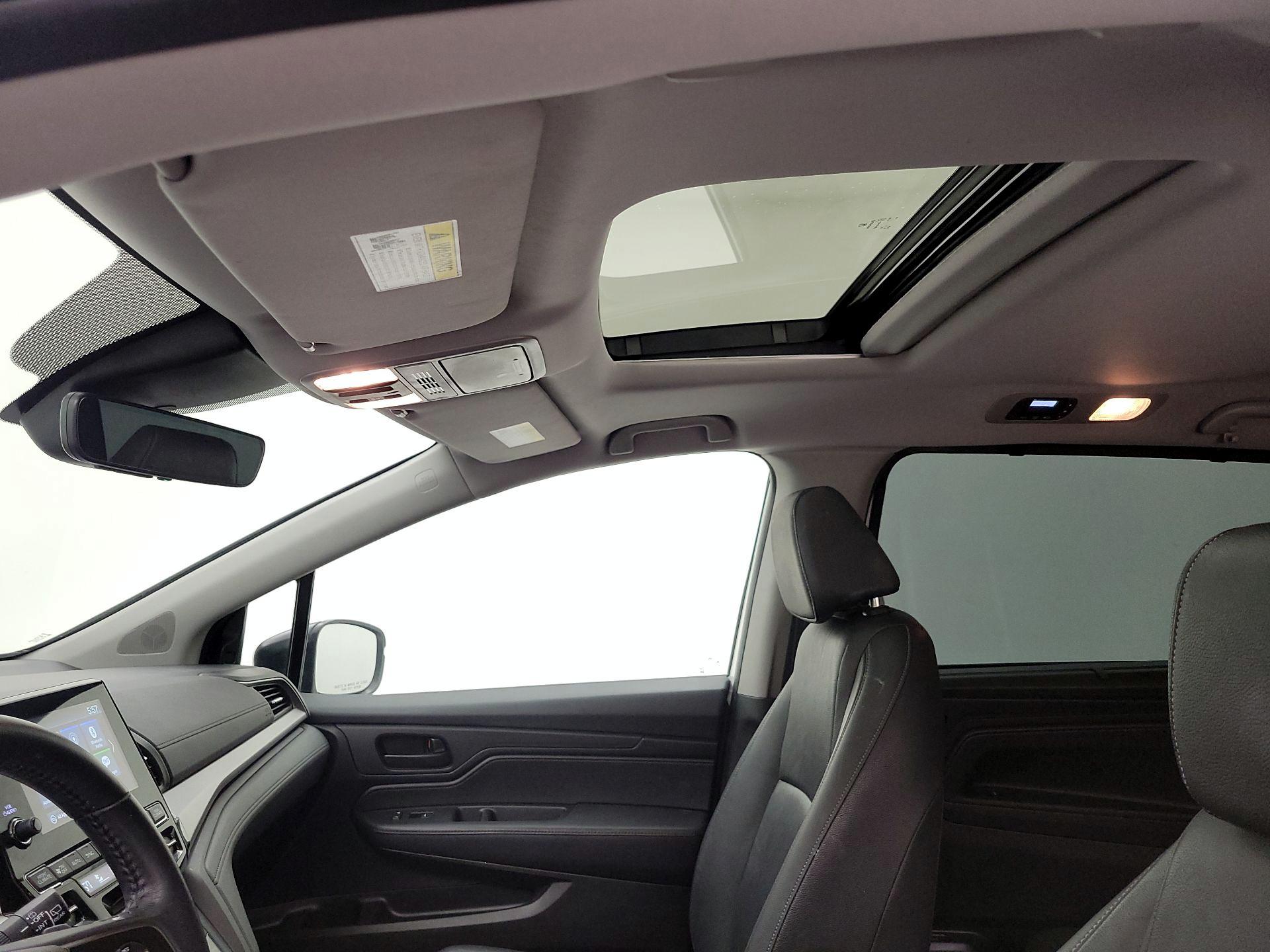 Thumbnail: 2023 Honda Odyssey - 17