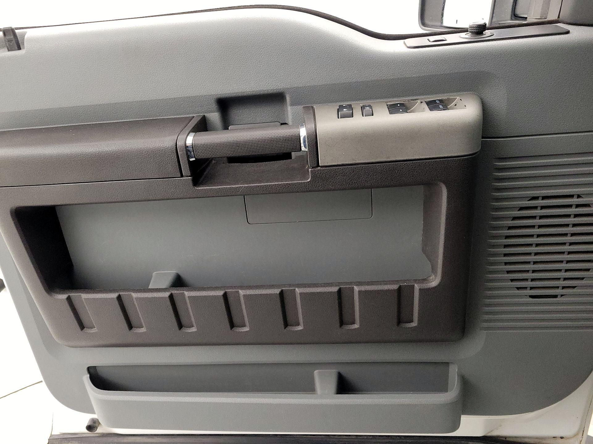 Thumbnail: 2016 Ford F-250 - 10