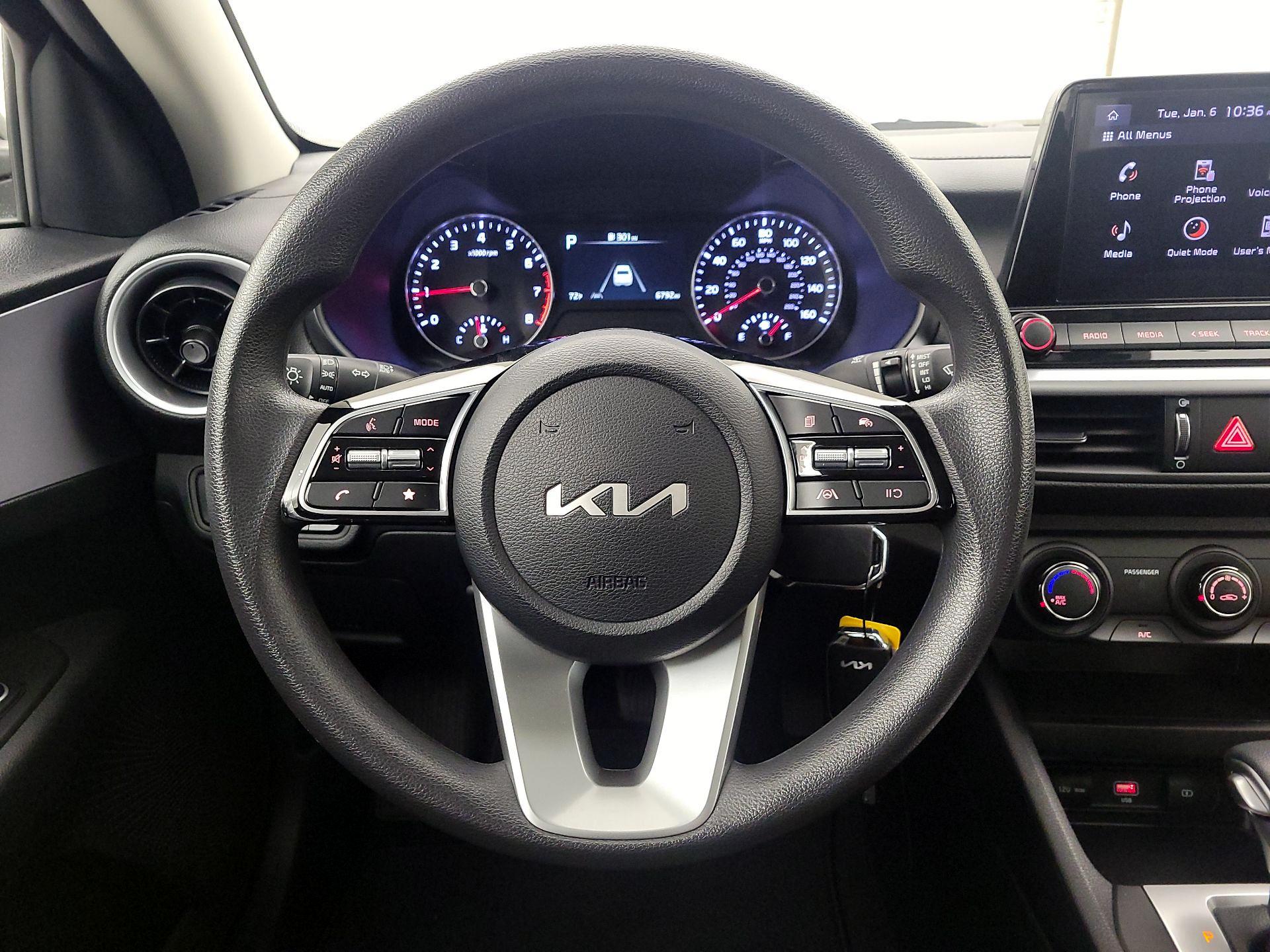 Thumbnail: 2024 Kia Forte - 10