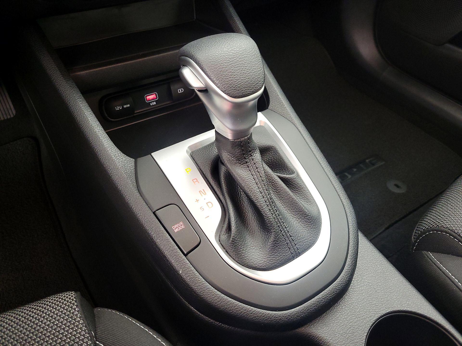 Thumbnail: 2024 Kia Forte - 17