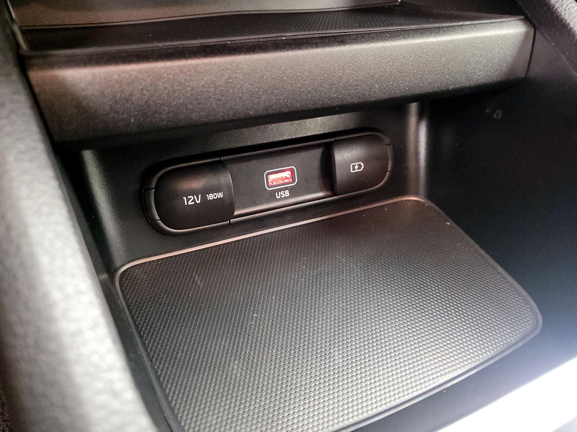 Thumbnail: 2024 Kia Forte - 18