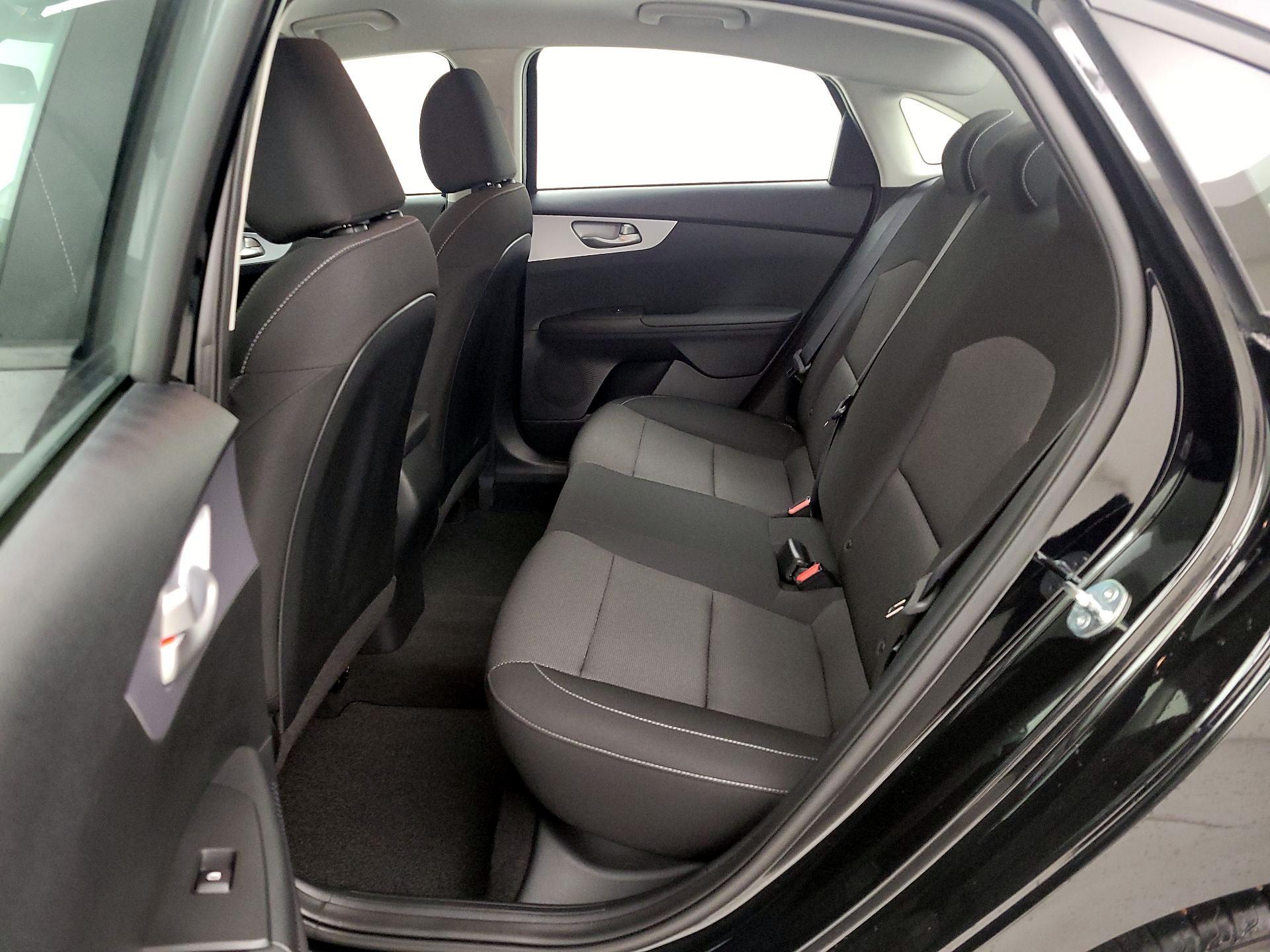 Thumbnail: 2024 Kia Forte - 19