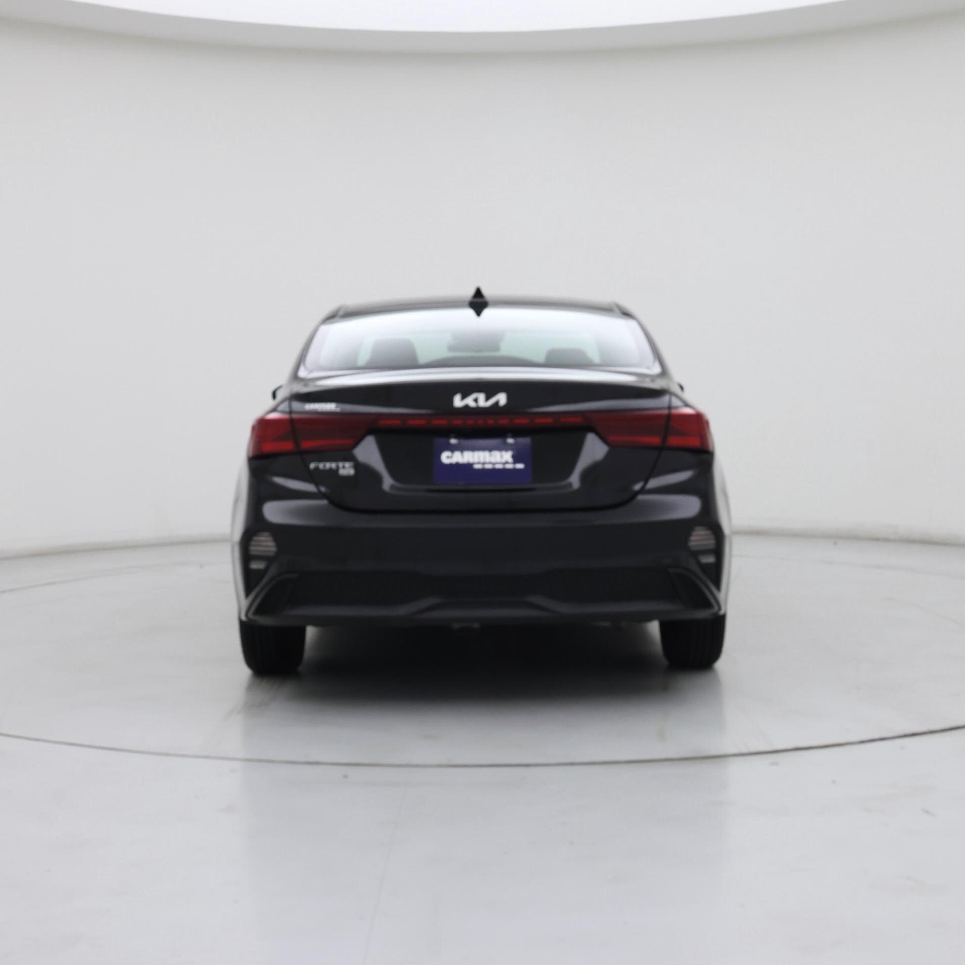 Thumbnail: 2024 Kia Forte - 6