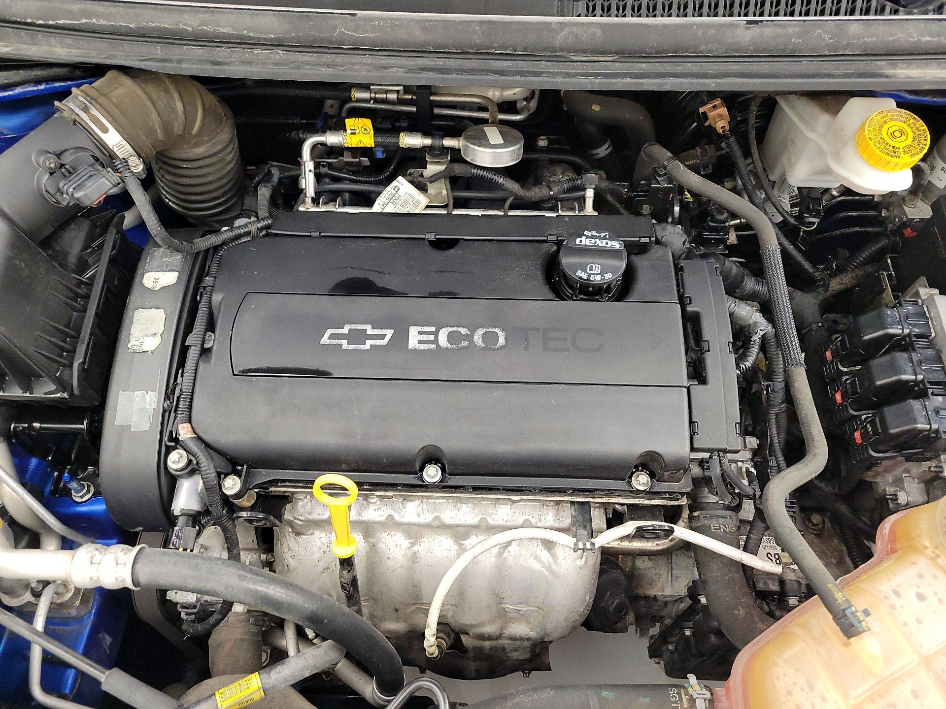 Thumbnail: 2017 Chevrolet Sonic - 19