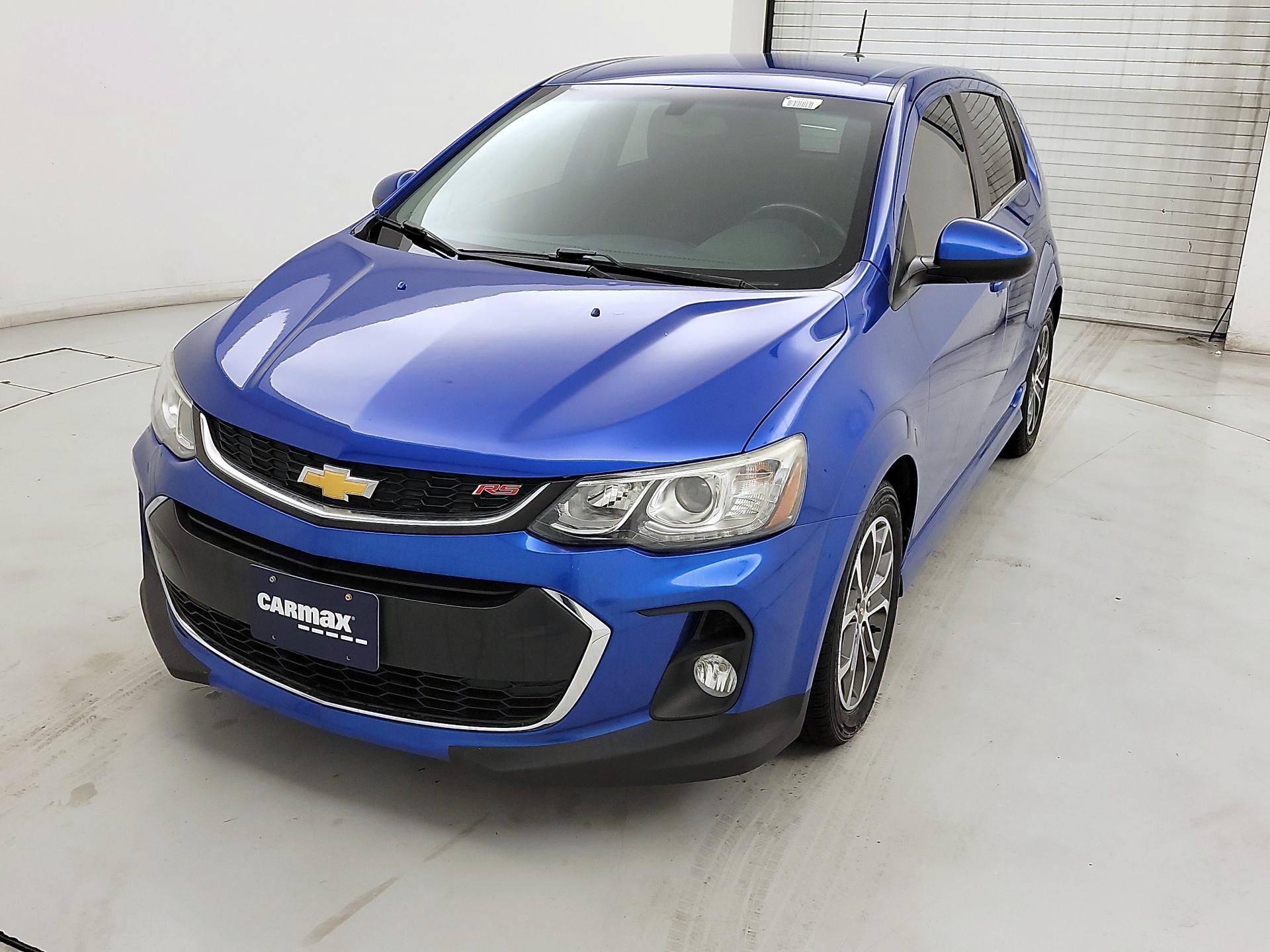 Thumbnail: 2017 Chevrolet Sonic - 3
