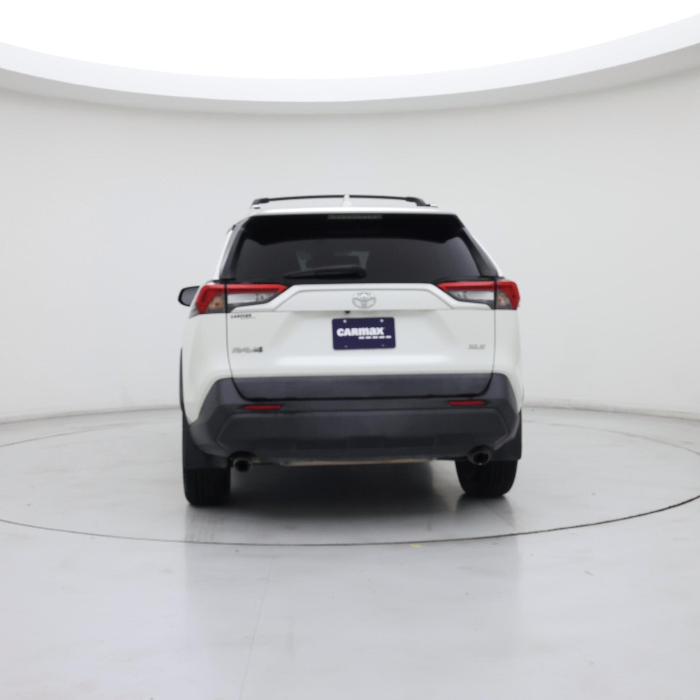 Thumbnail: 2021 Toyota RAV4 - 6