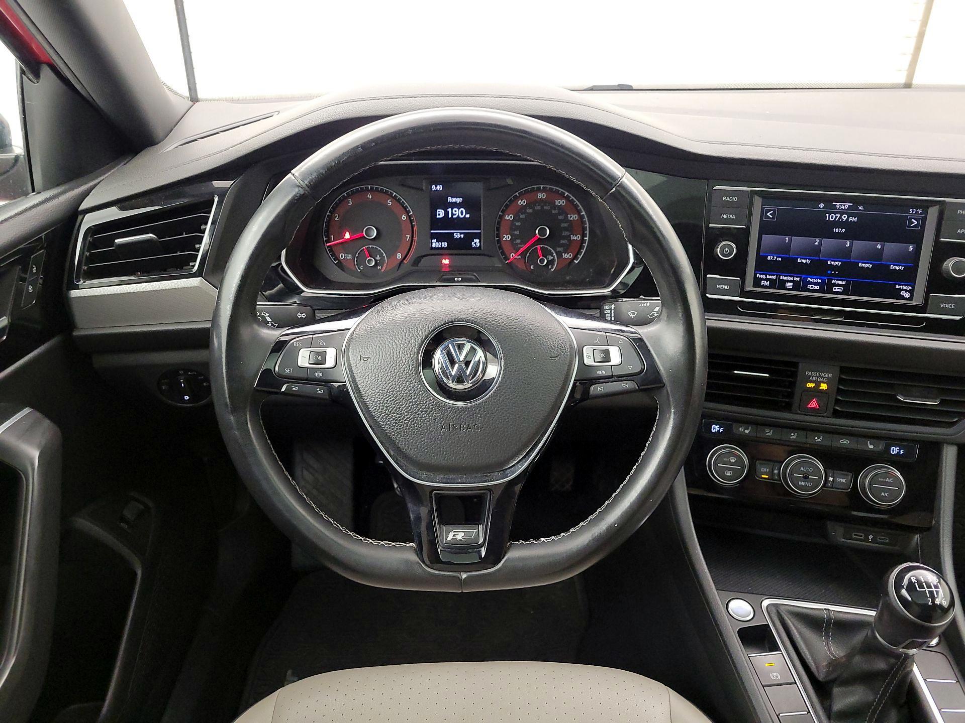 Thumbnail: 2020 Volkswagen Jetta - 10