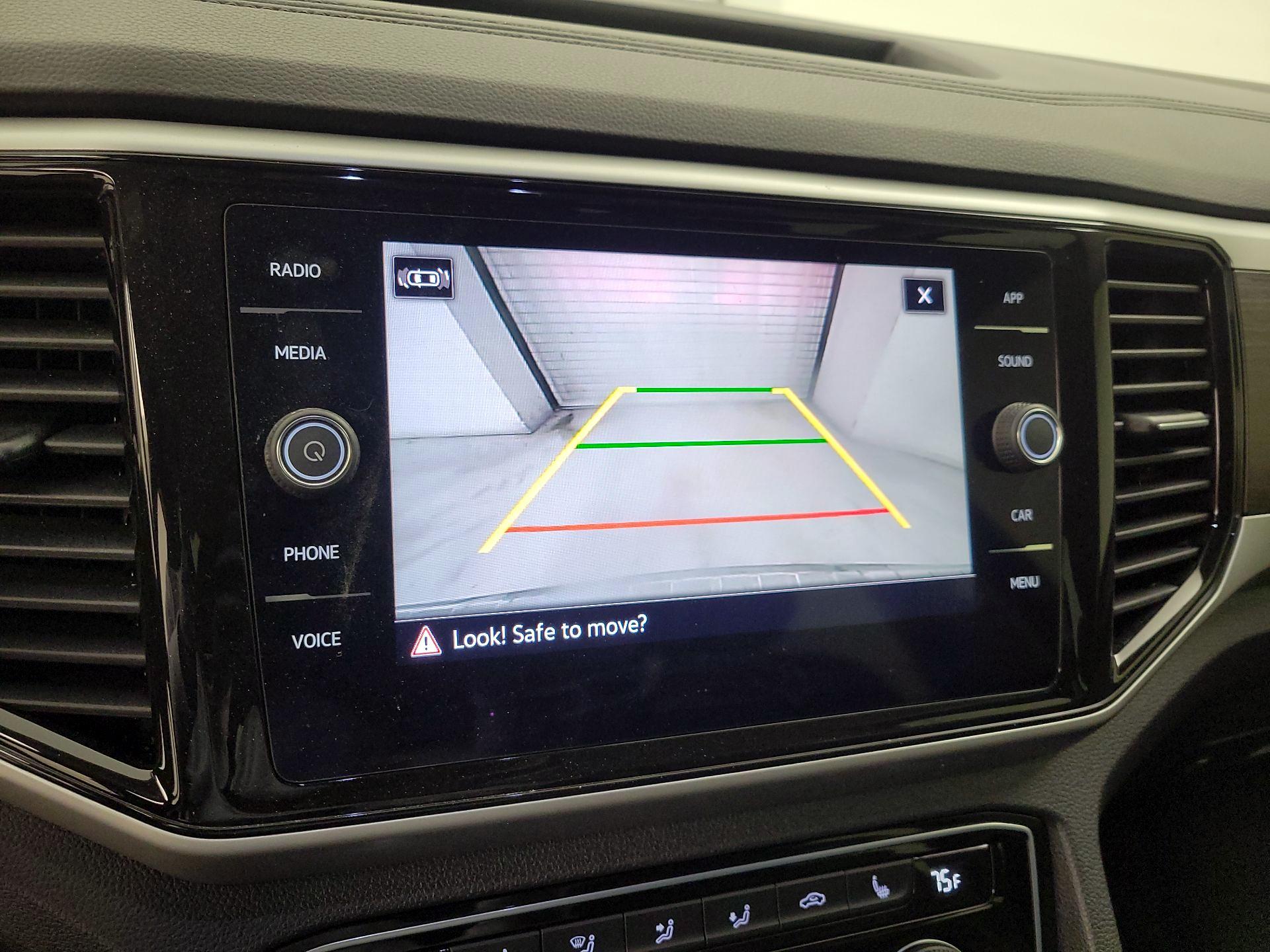 Thumbnail: 2023 Volkswagen Atlas - 14