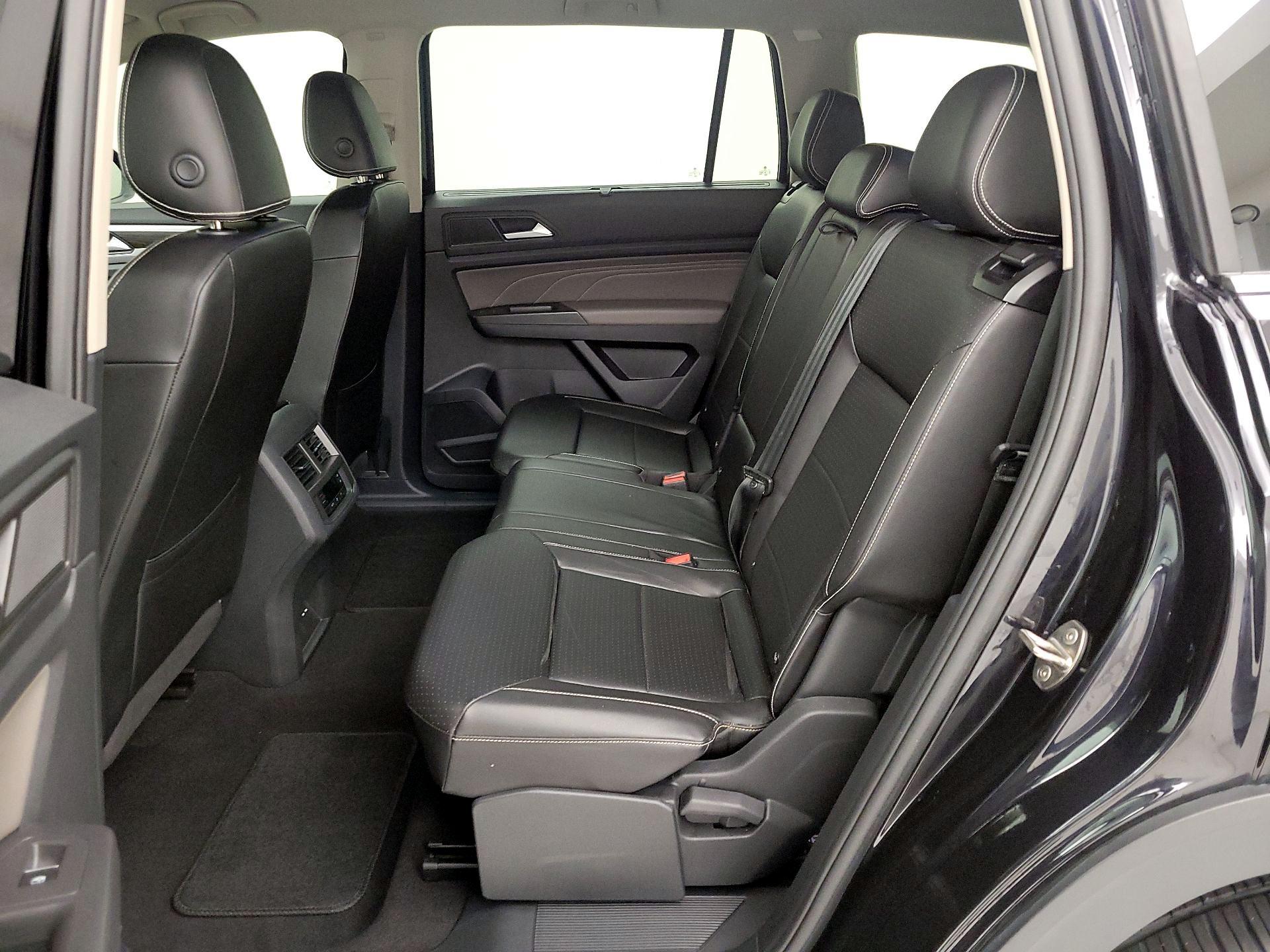 Thumbnail: 2023 Volkswagen Atlas - 19