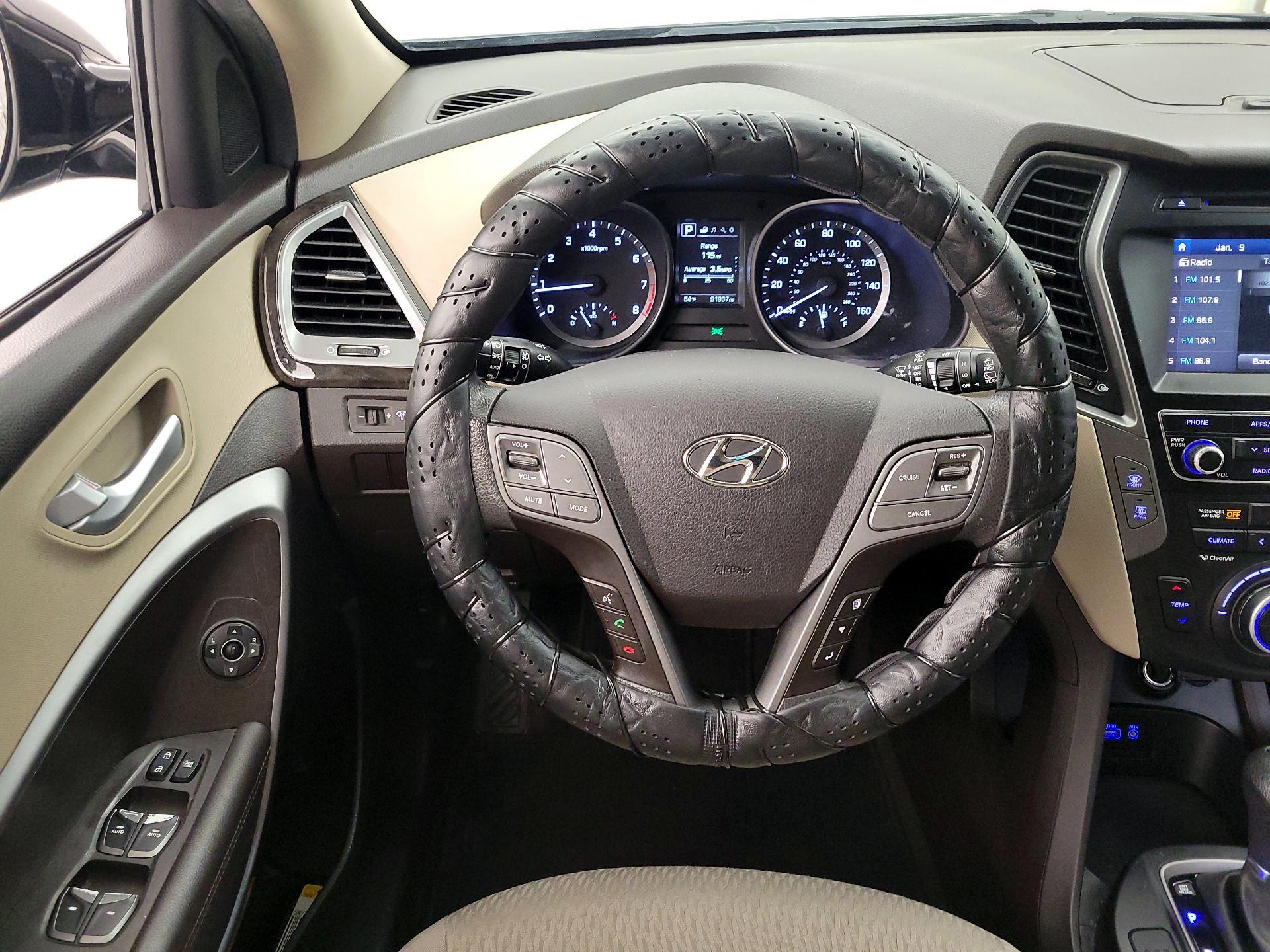 Thumbnail: 2018 Hyundai Santa Fe - 10