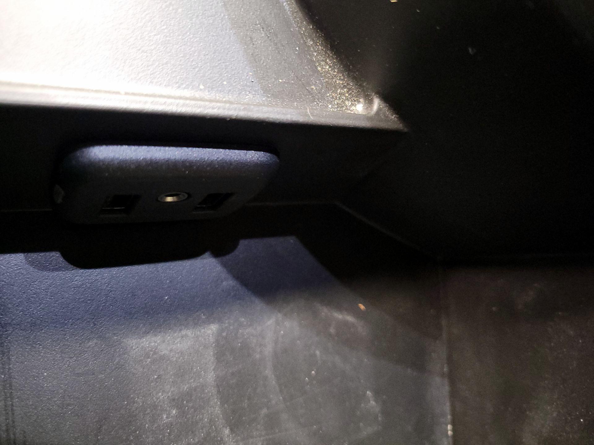 Thumbnail: 2021 Chevrolet Camaro - 17