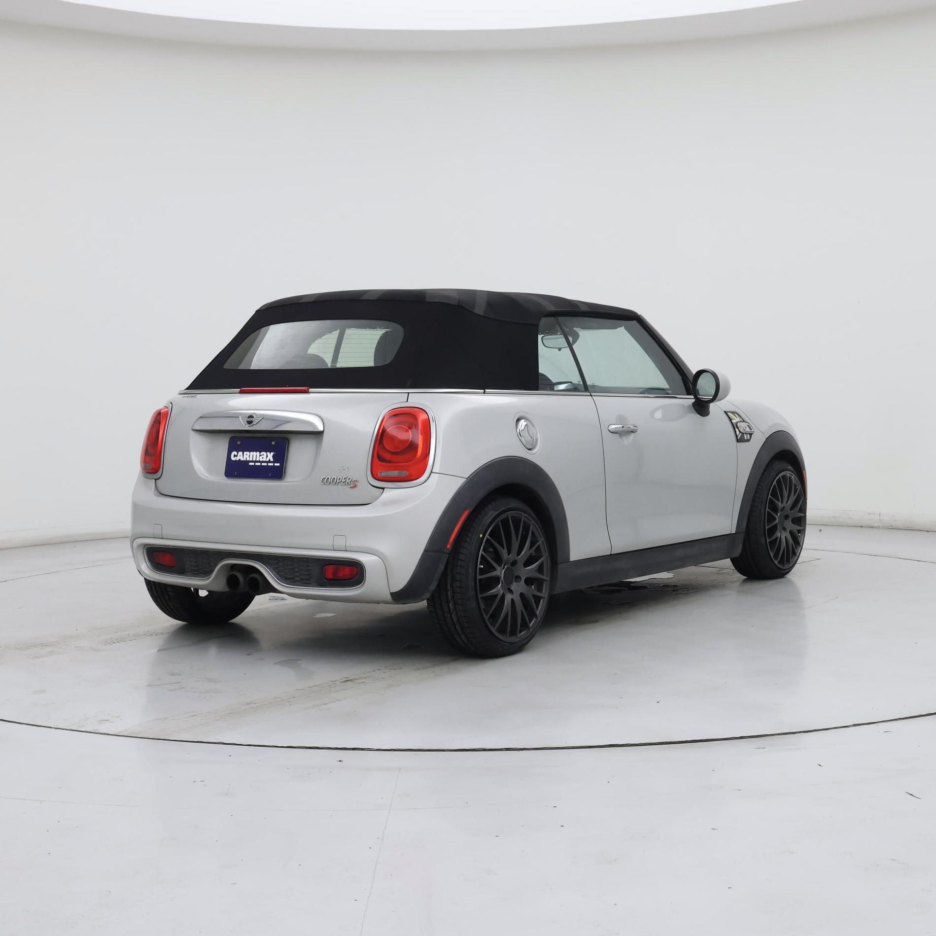 Thumbnail: 2017 MINI Cooper - 8