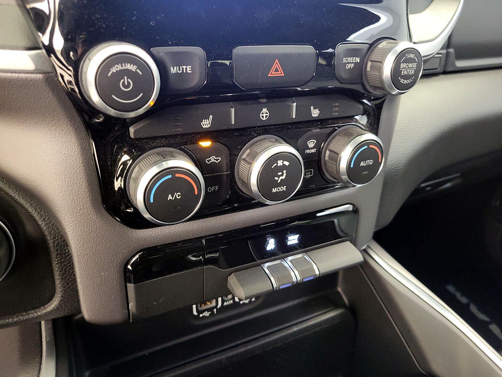 Thumbnail: 2024 RAM 1500 - 15