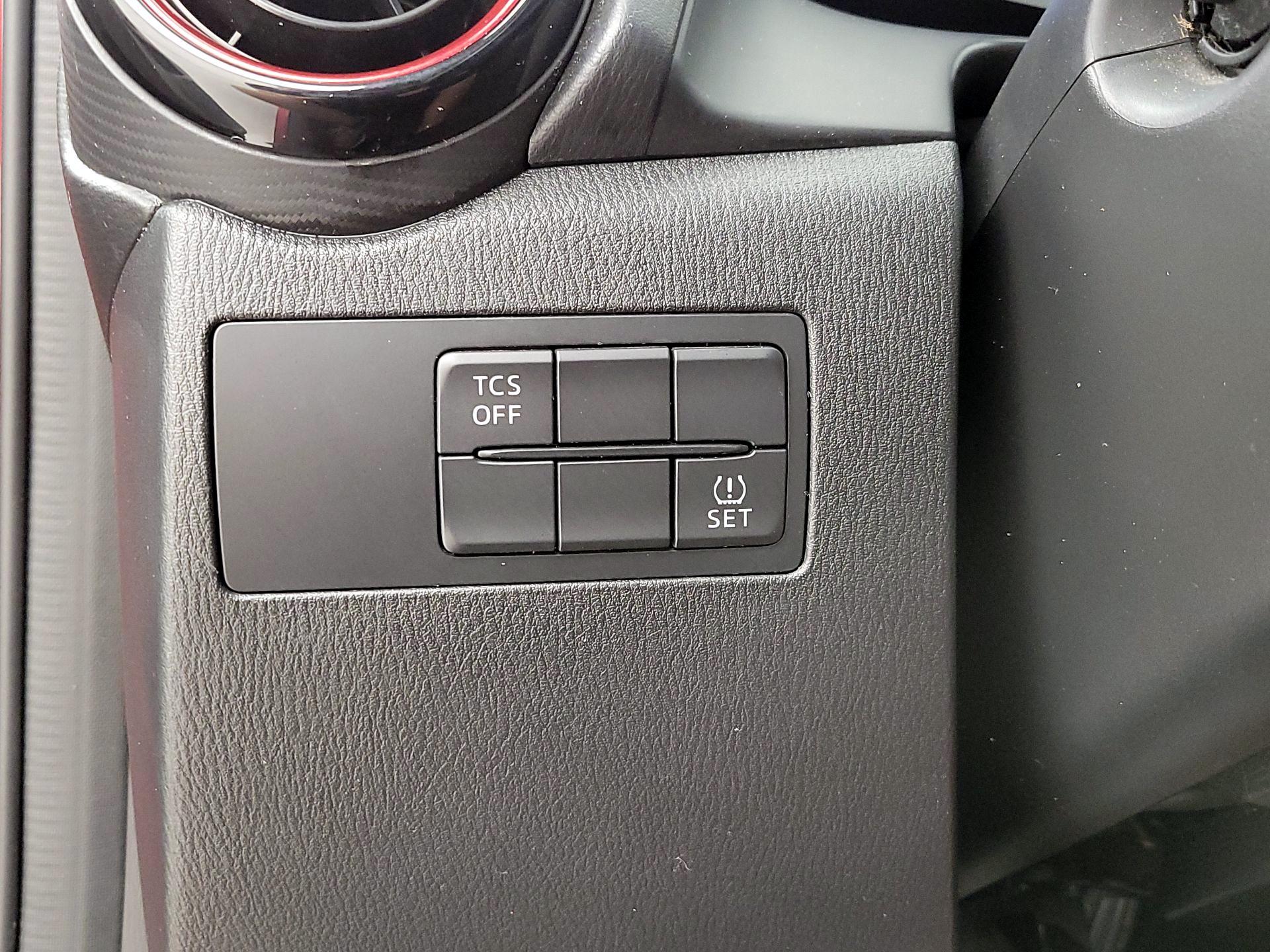 Thumbnail: 2018 Mazda CX-3 - 13