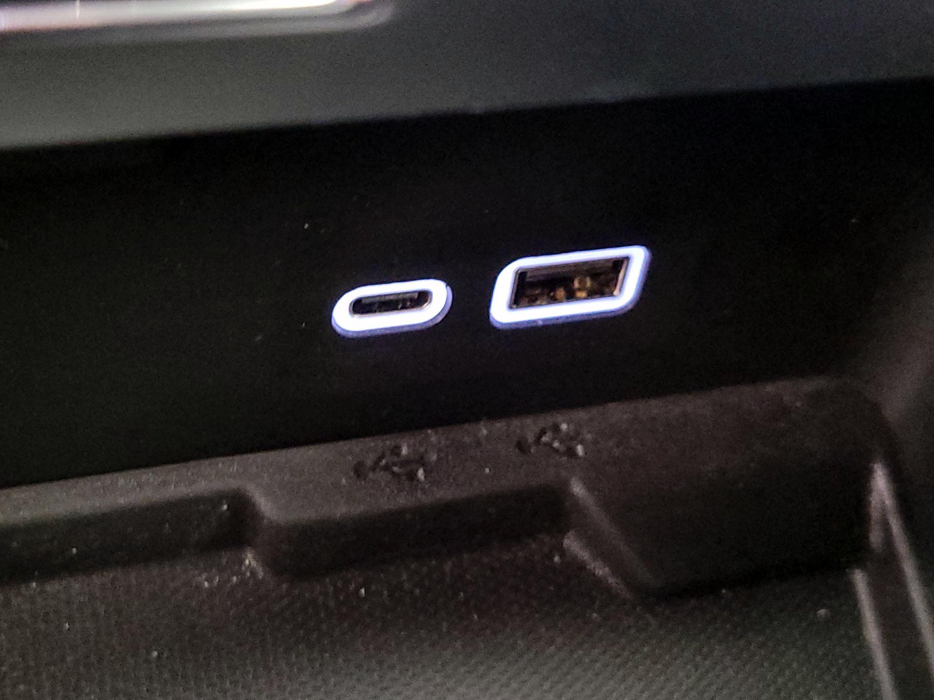 Thumbnail: 2025 GMC Yukon - 16