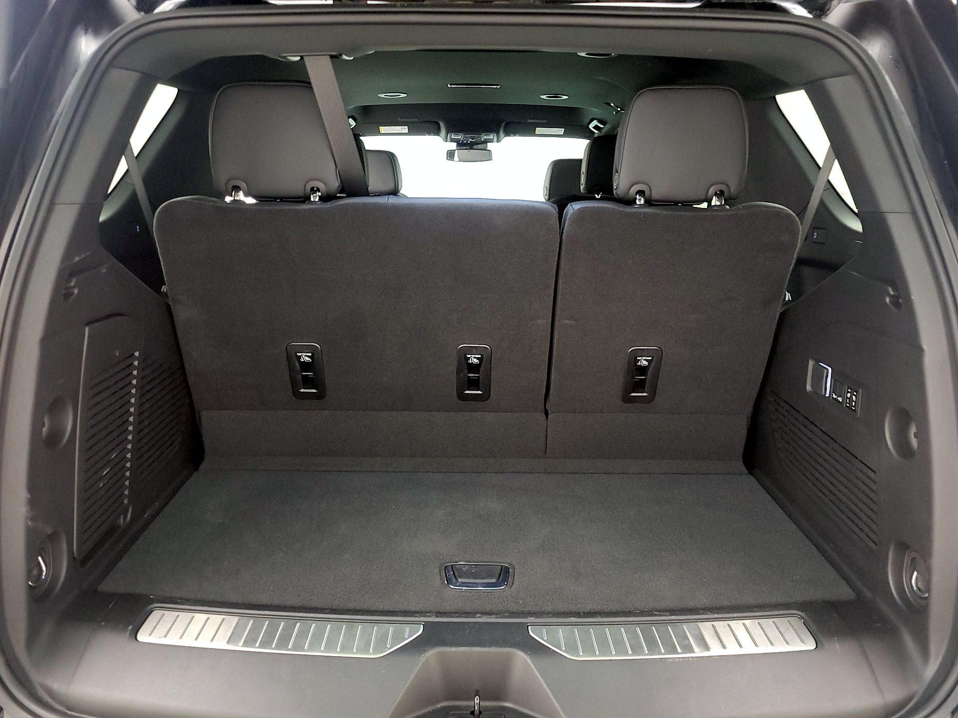 Thumbnail: 2025 GMC Yukon - 19