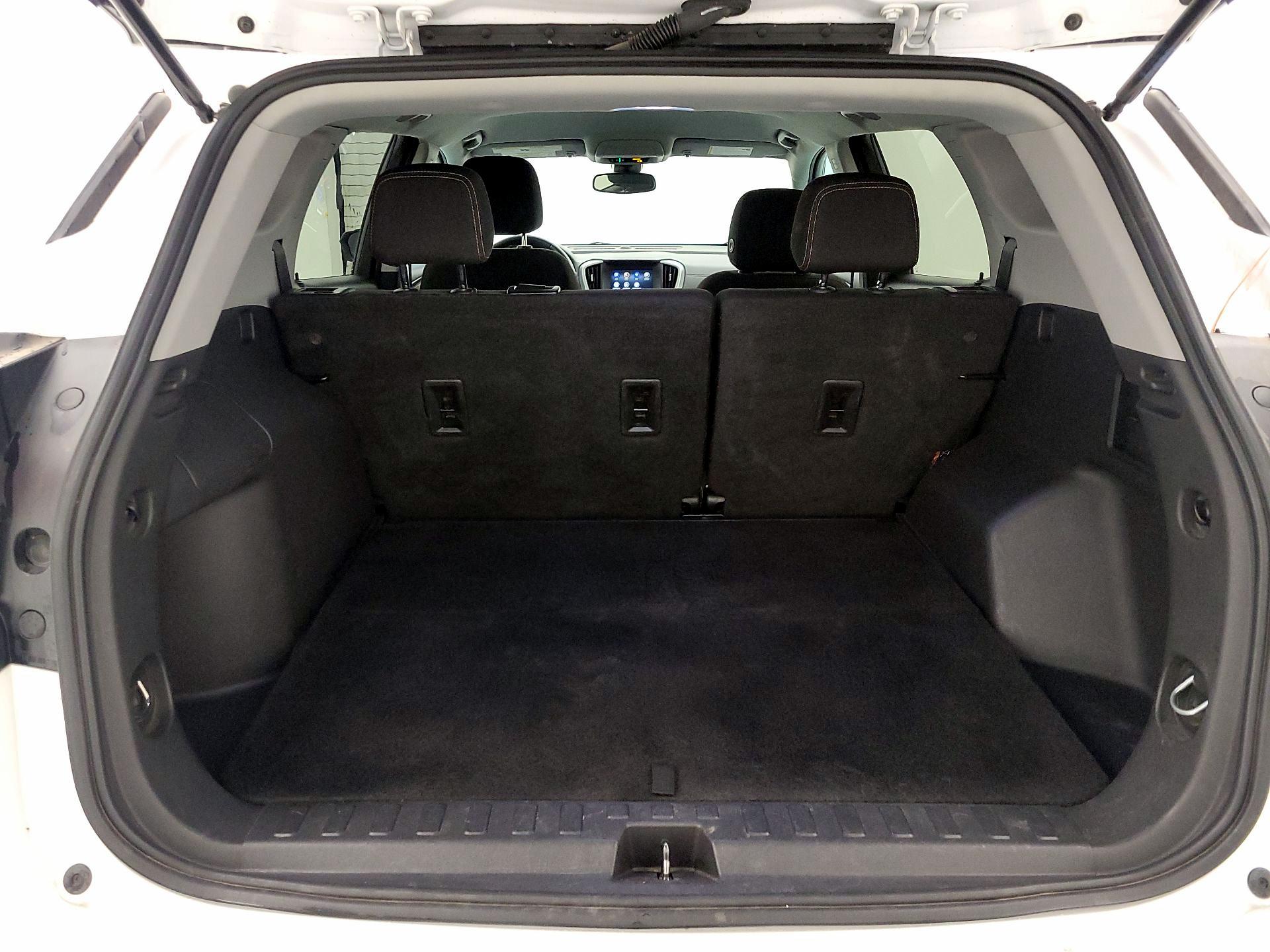 Thumbnail: 2021 GMC Terrain - 18