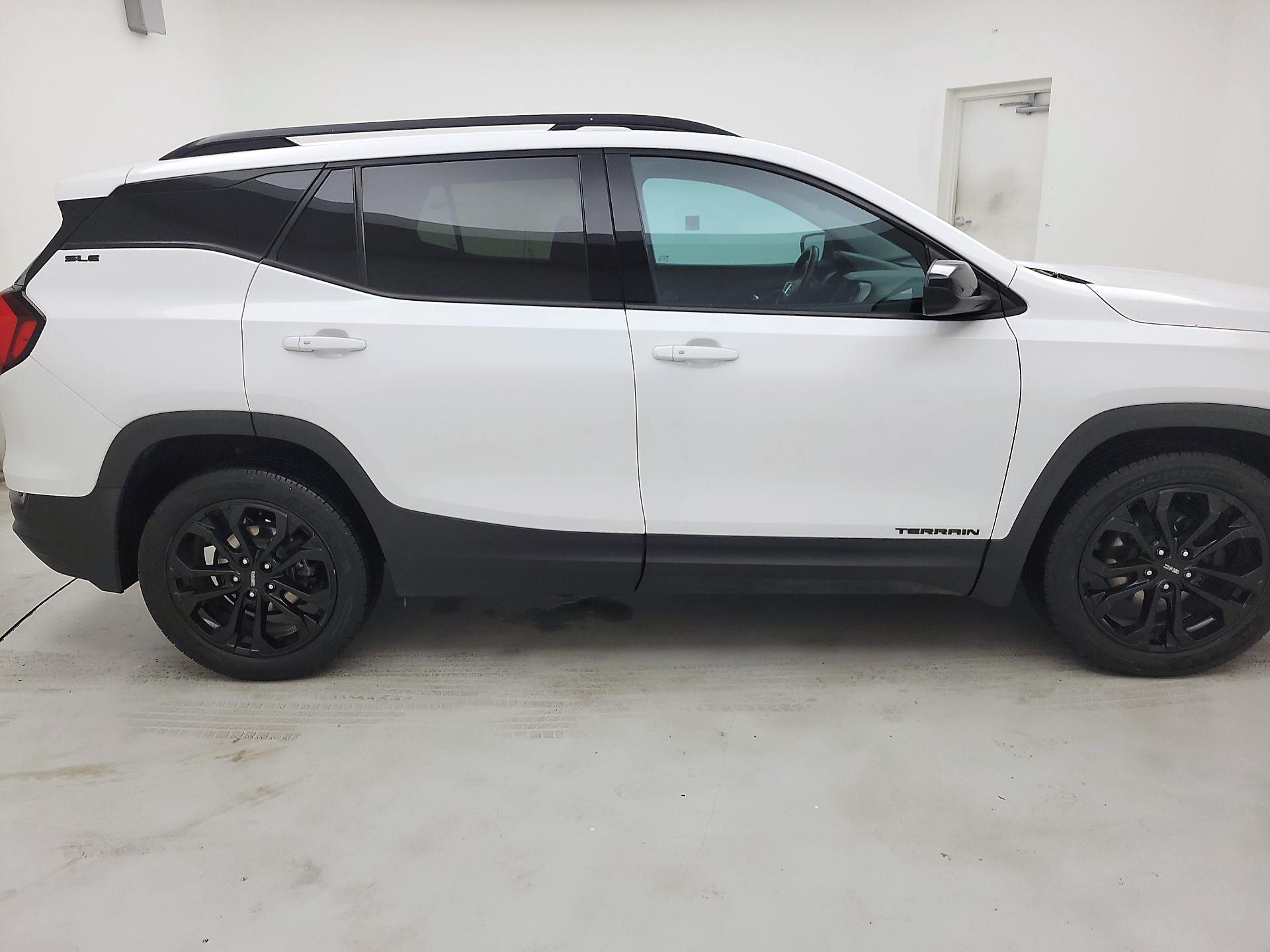 Thumbnail: 2021 GMC Terrain - 4