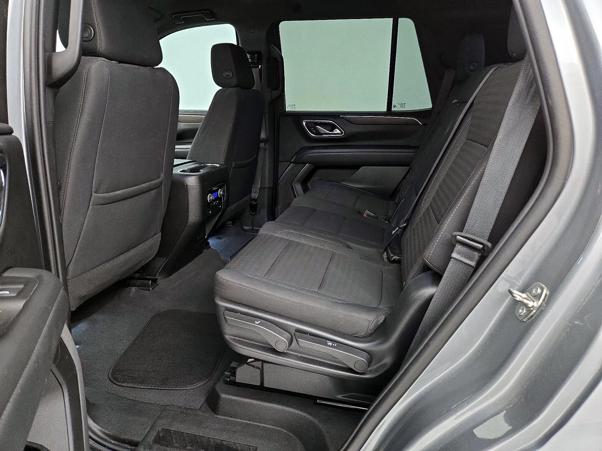 Thumbnail: 2024 Chevrolet Tahoe - 19