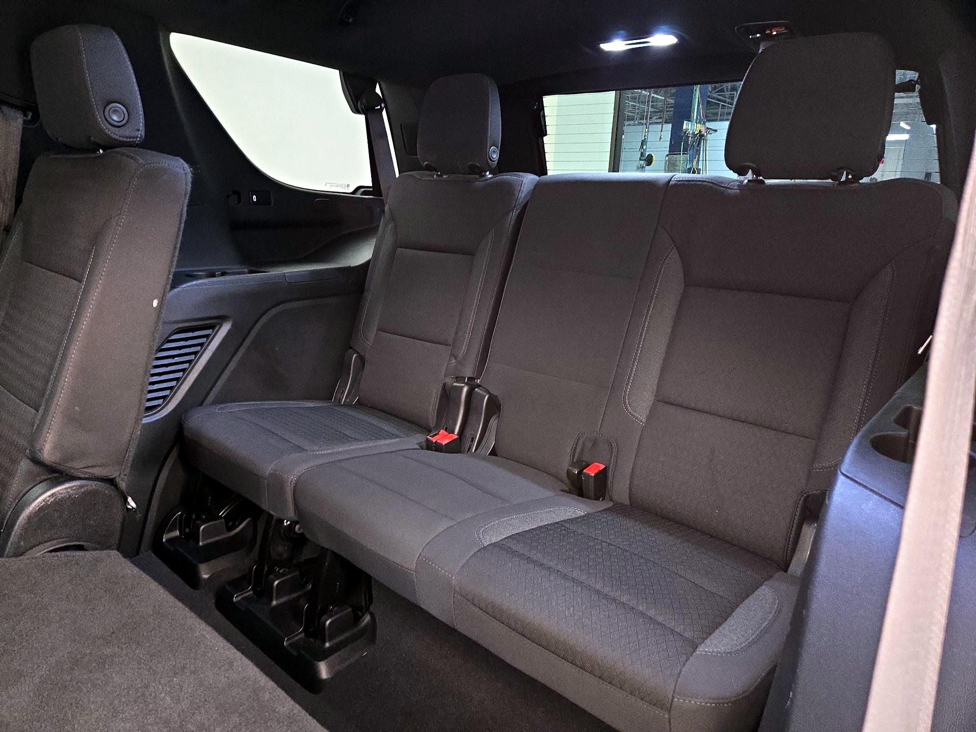 Thumbnail: 2024 Chevrolet Tahoe - 20