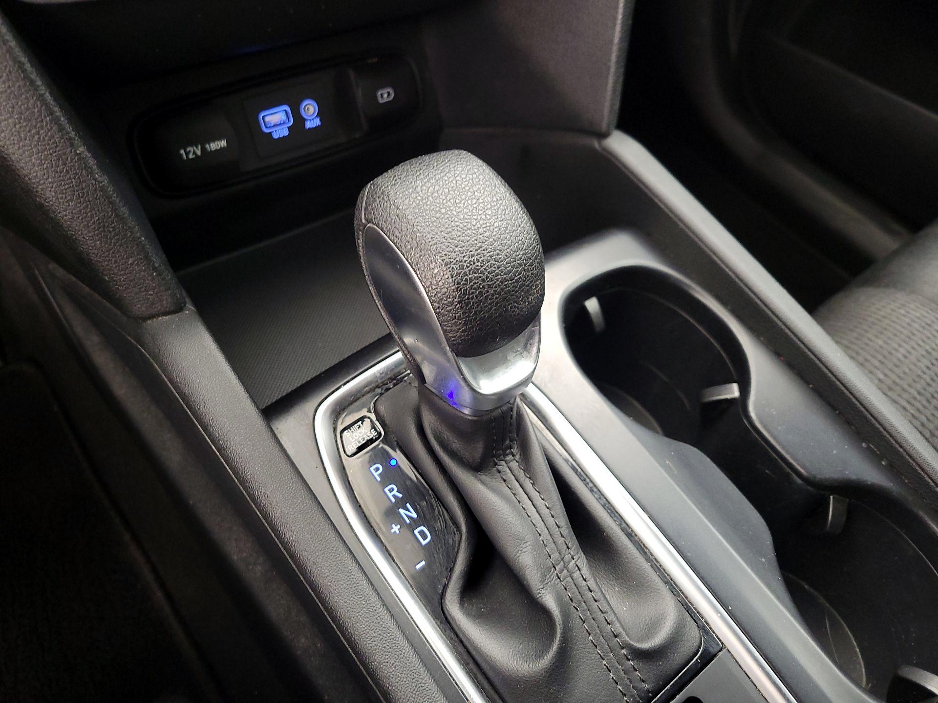 Thumbnail: 2020 Hyundai Santa Fe - 15