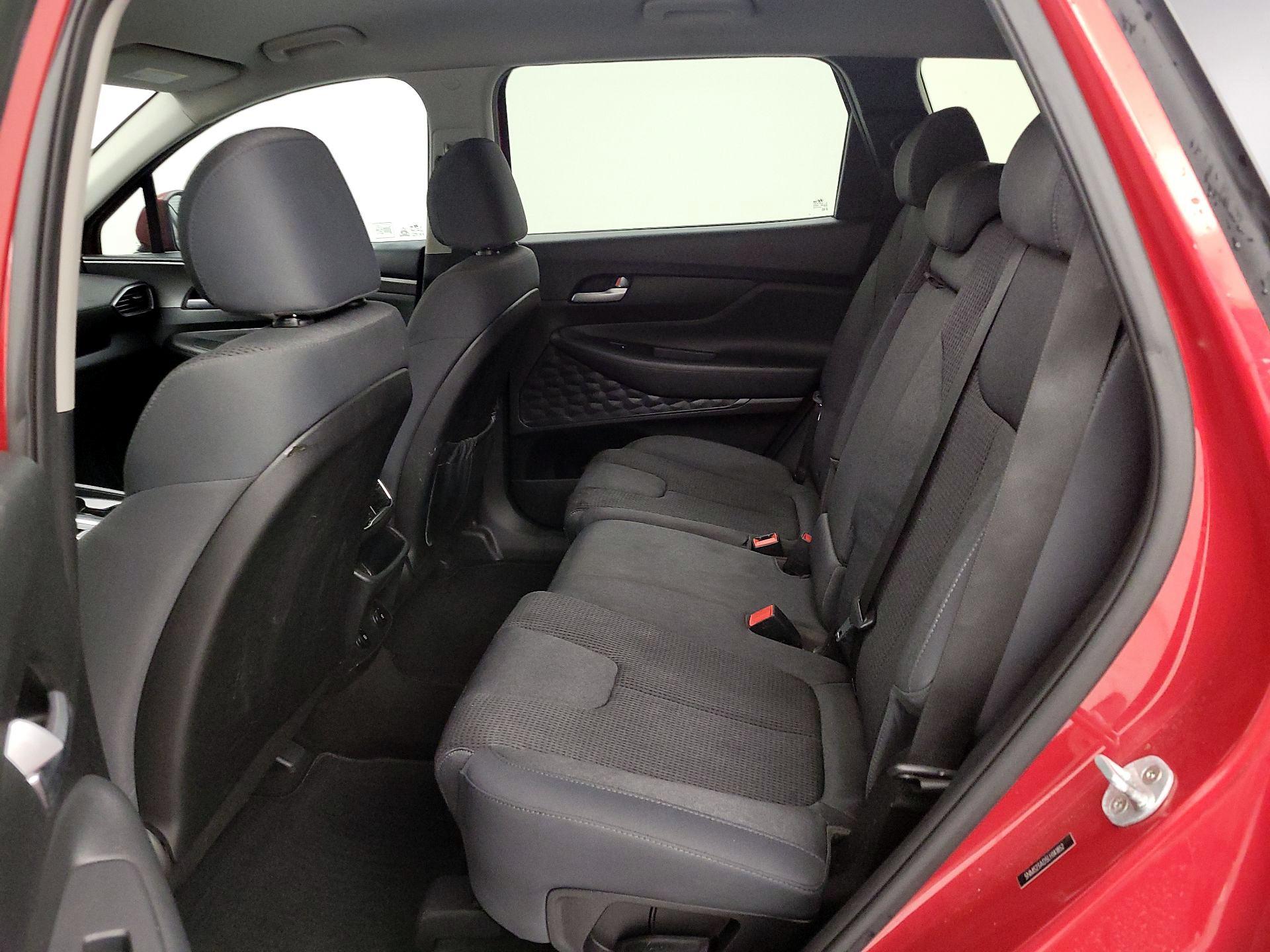 Thumbnail: 2020 Hyundai Santa Fe - 17