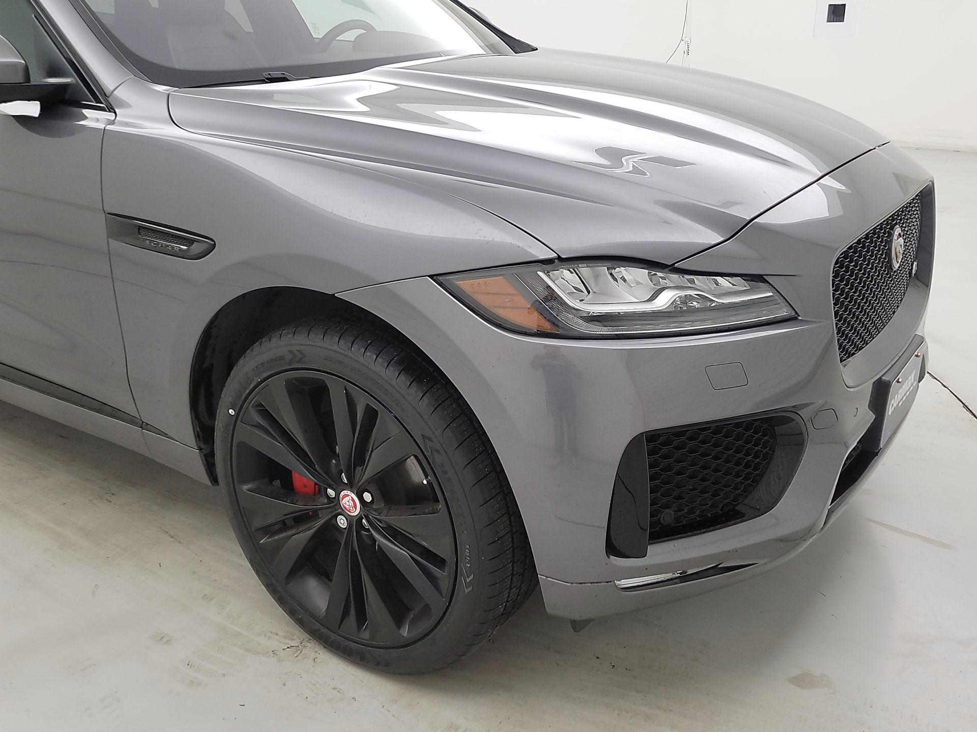 Thumbnail: 2018 Jaguar F-Pace - 1