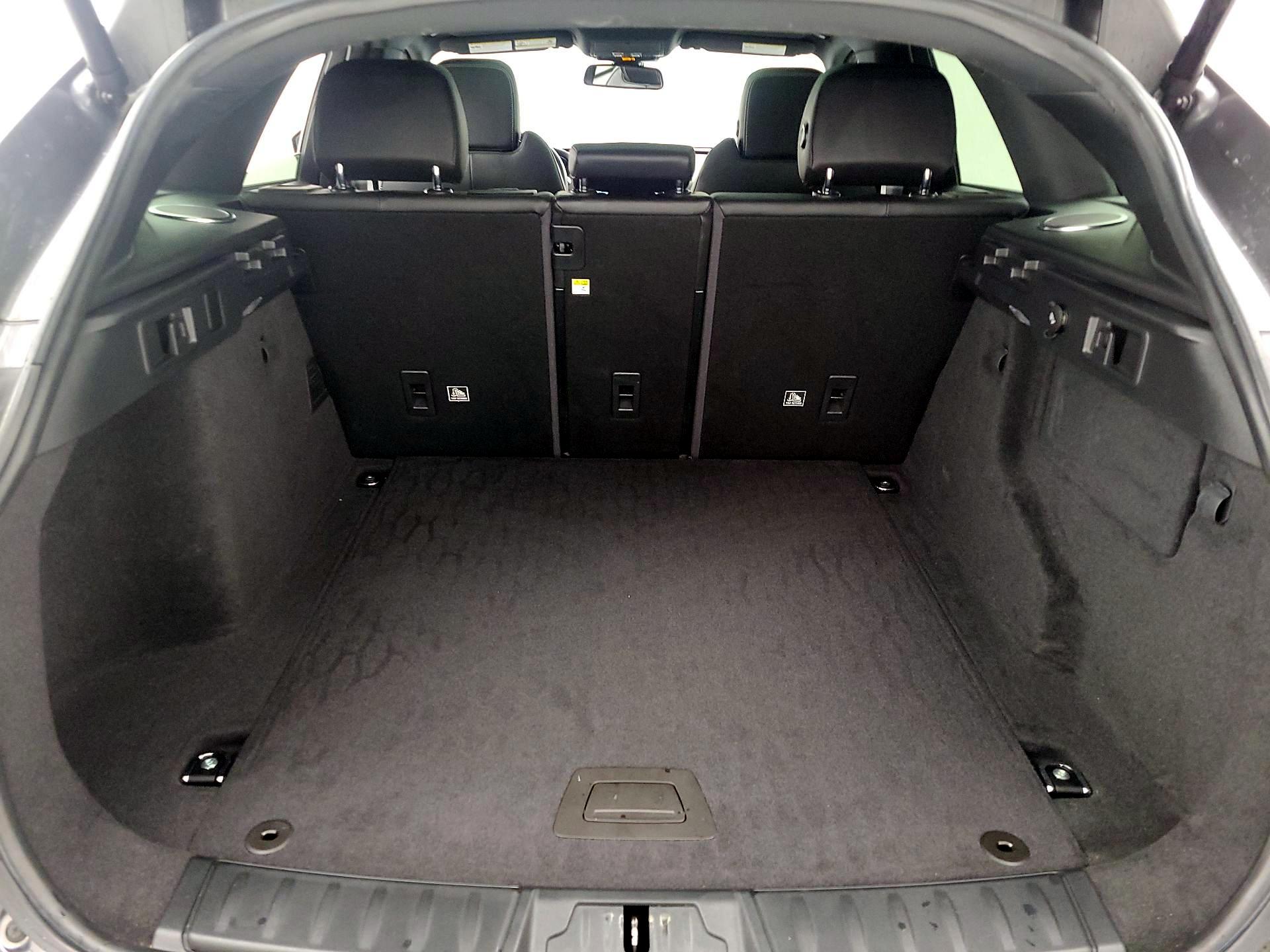 Thumbnail: 2018 Jaguar F-Pace - 20