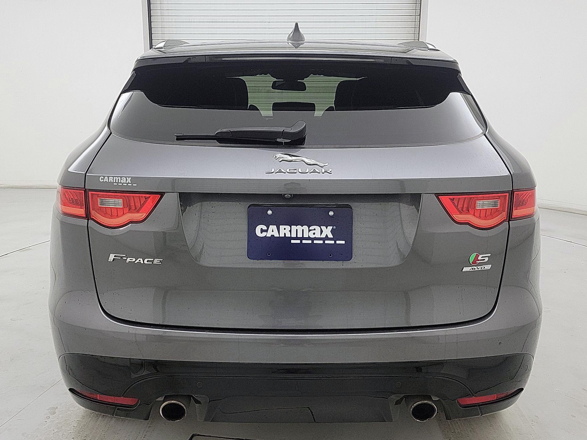 Thumbnail: 2018 Jaguar F-Pace - 6