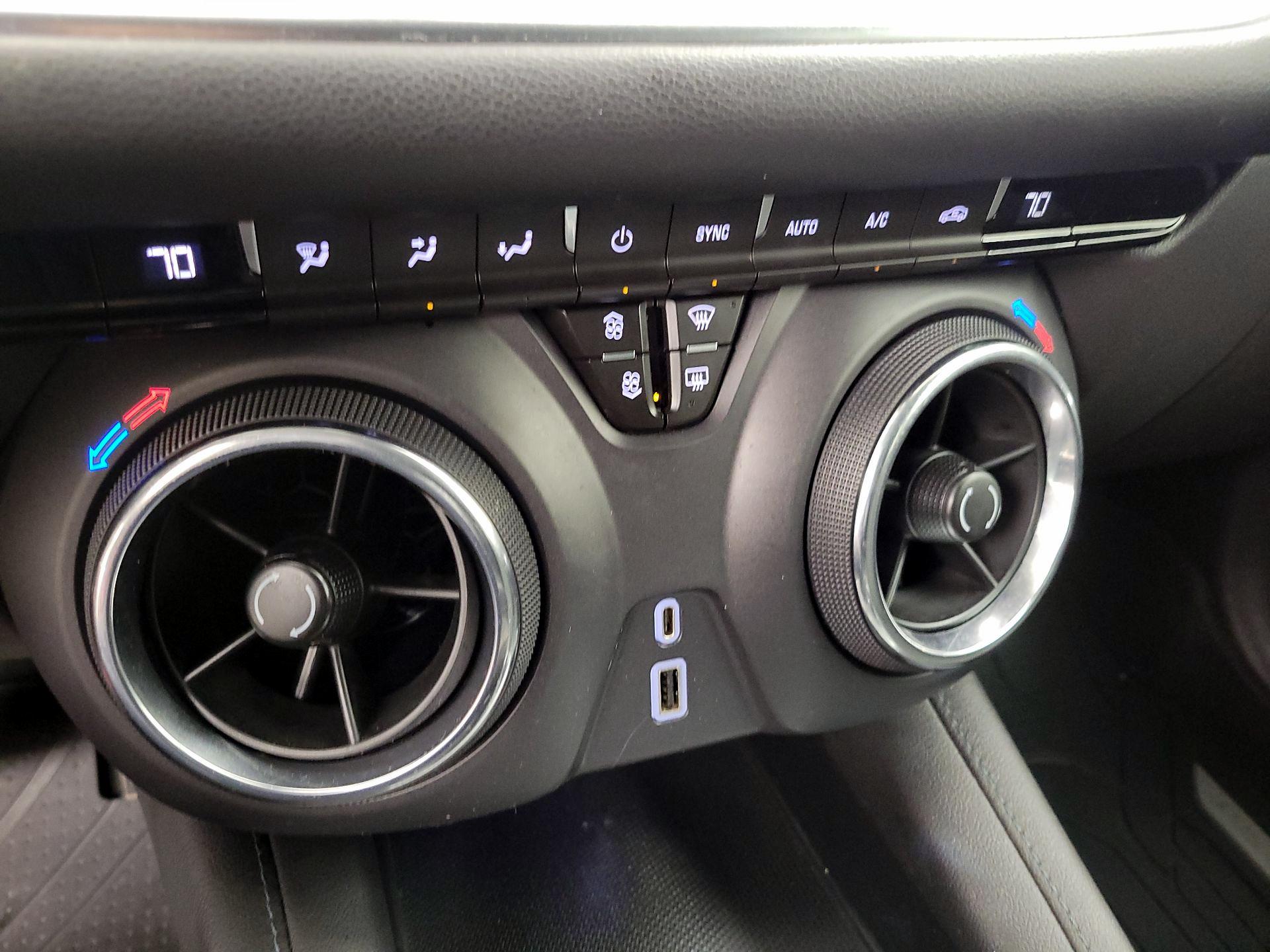 Thumbnail: 2021 Chevrolet Blazer - 14