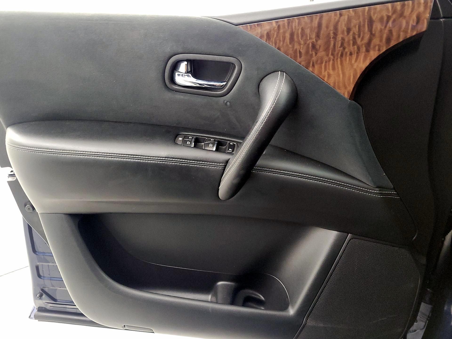 Thumbnail: 2017 Nissan Armada - 10