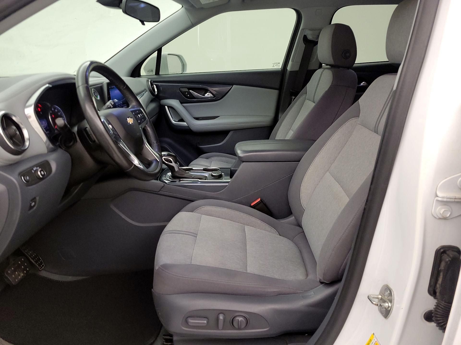 Thumbnail: 2019 Chevrolet Blazer - 11