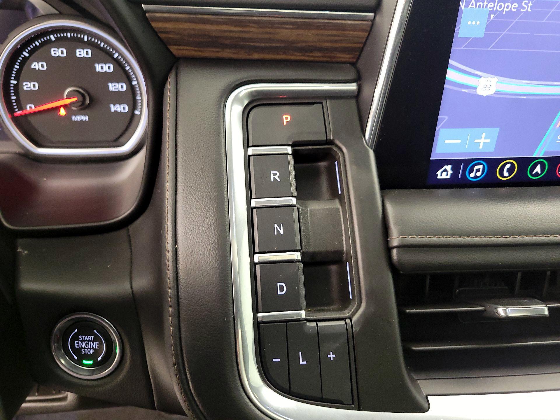 Thumbnail: 2021 Chevrolet Suburban - 16