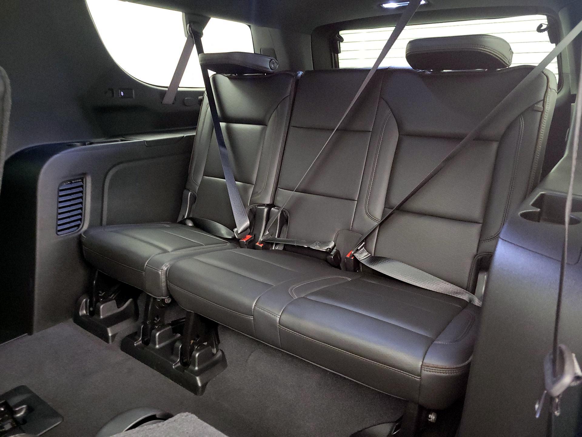 Thumbnail: 2021 Chevrolet Suburban - 20