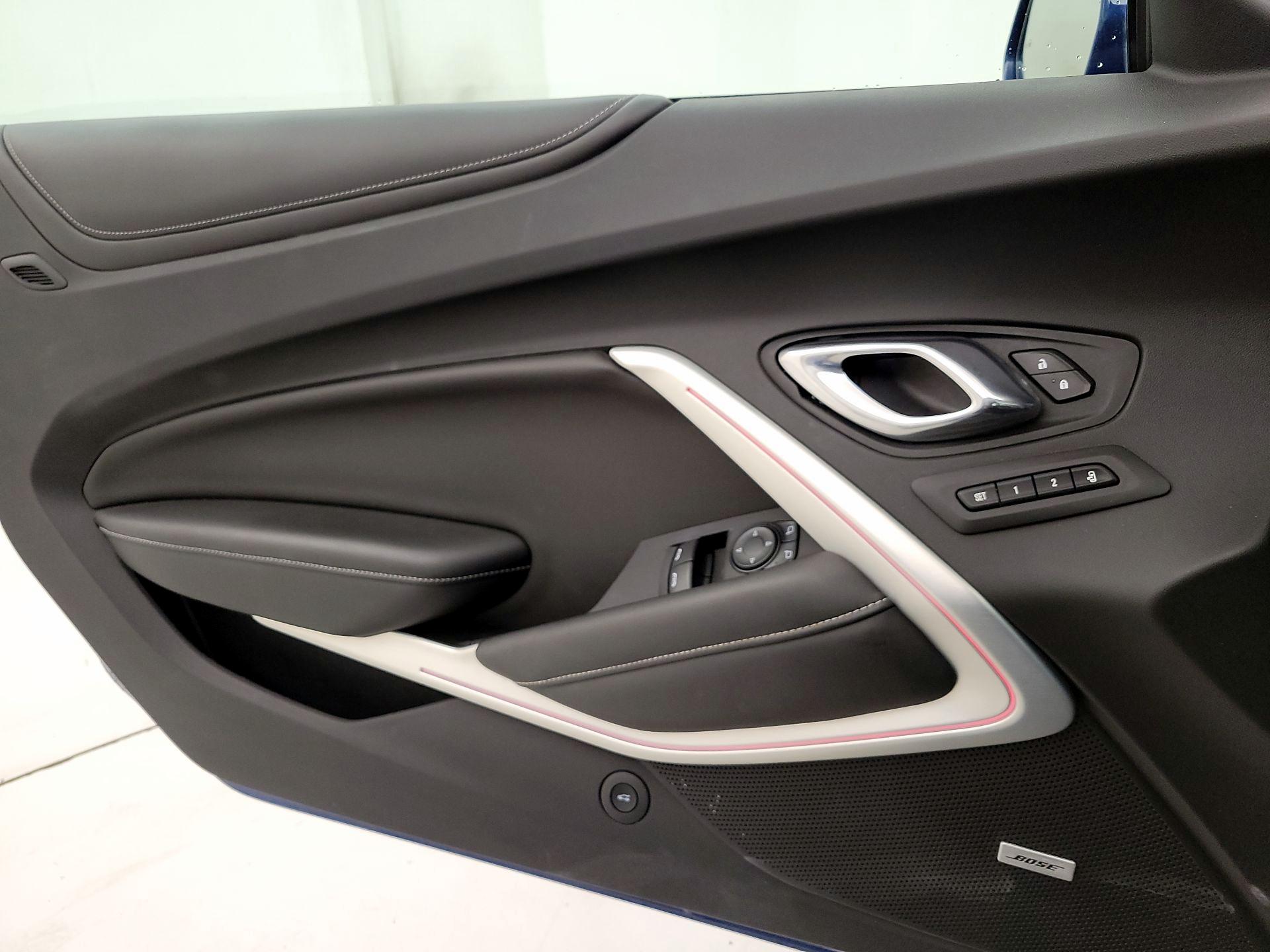 Thumbnail: 2021 Chevrolet Camaro - 10