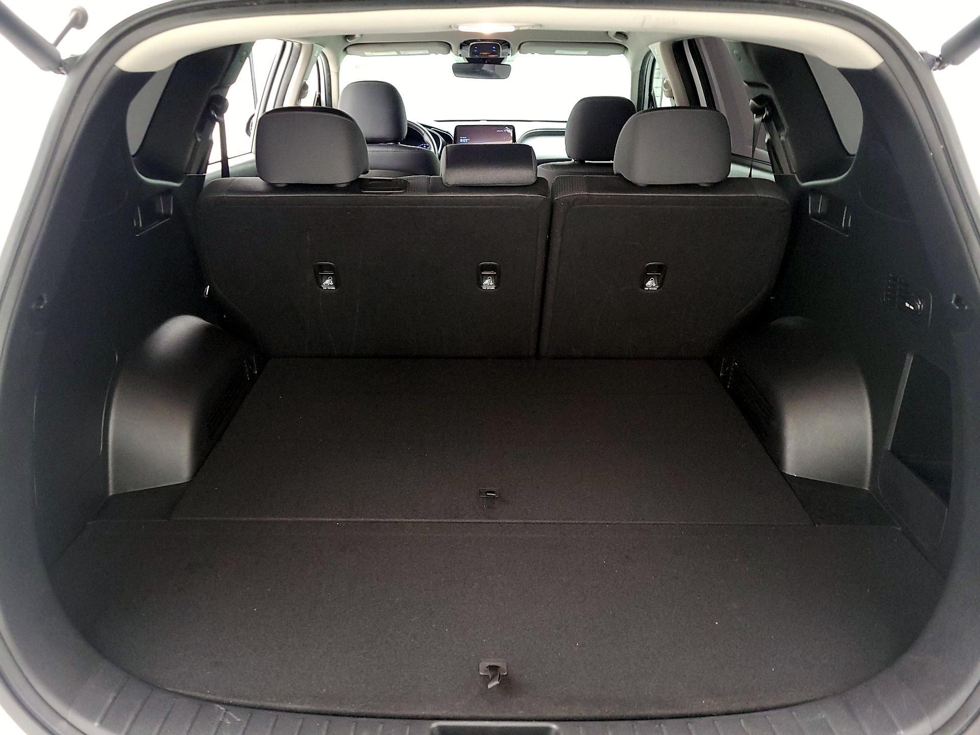 Thumbnail: 2023 Hyundai Santa Fe - 19