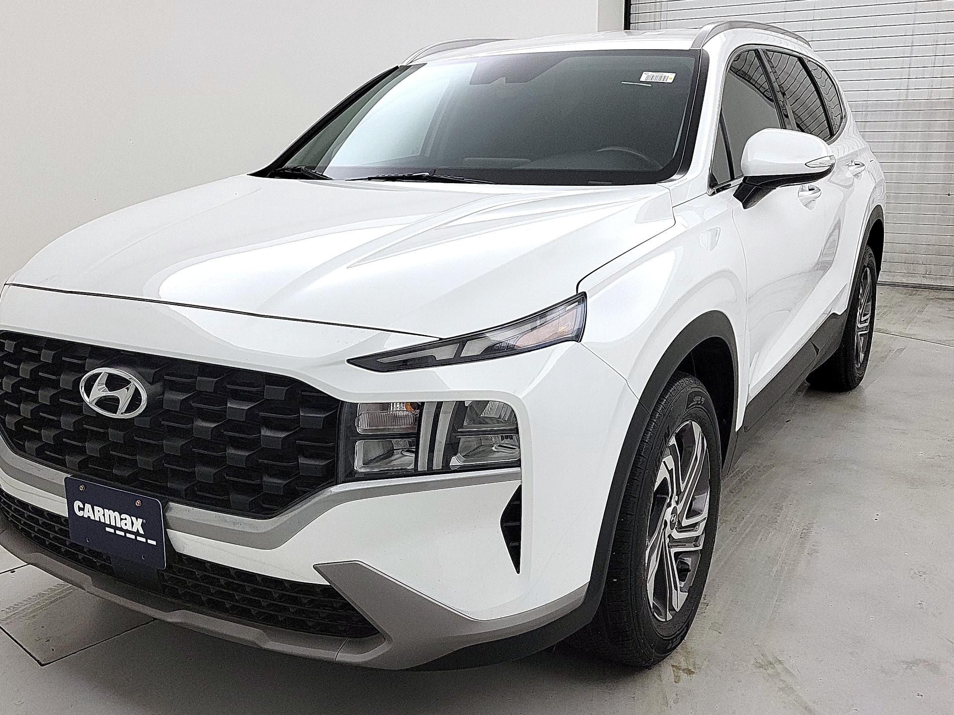 Thumbnail: 2023 Hyundai Santa Fe - 3